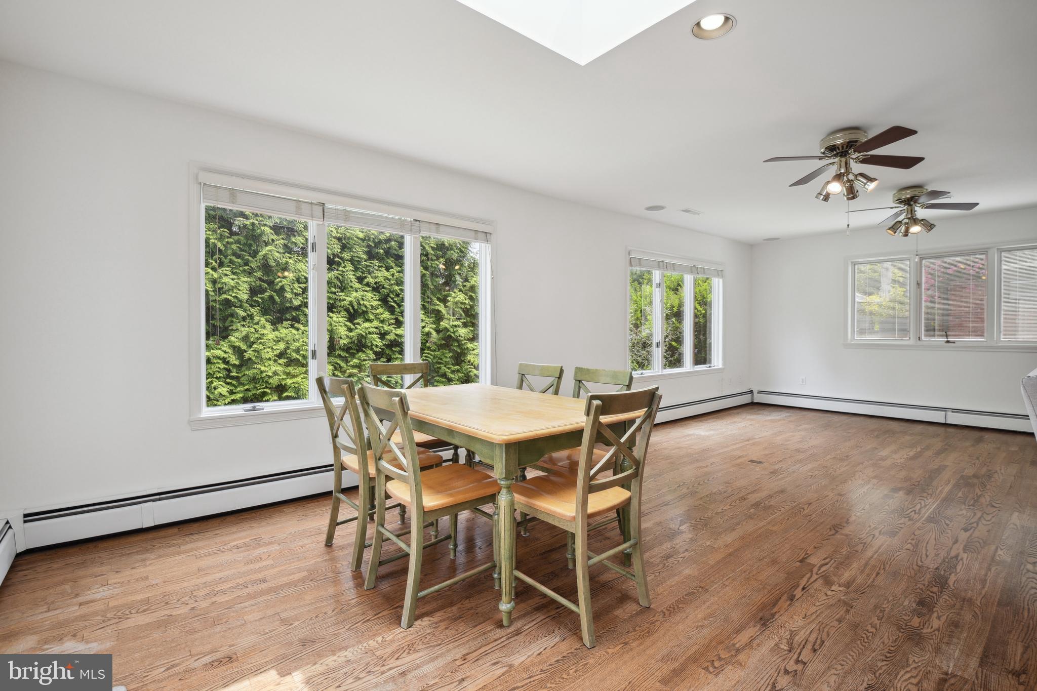 WOODHAVEN - Residential Lease