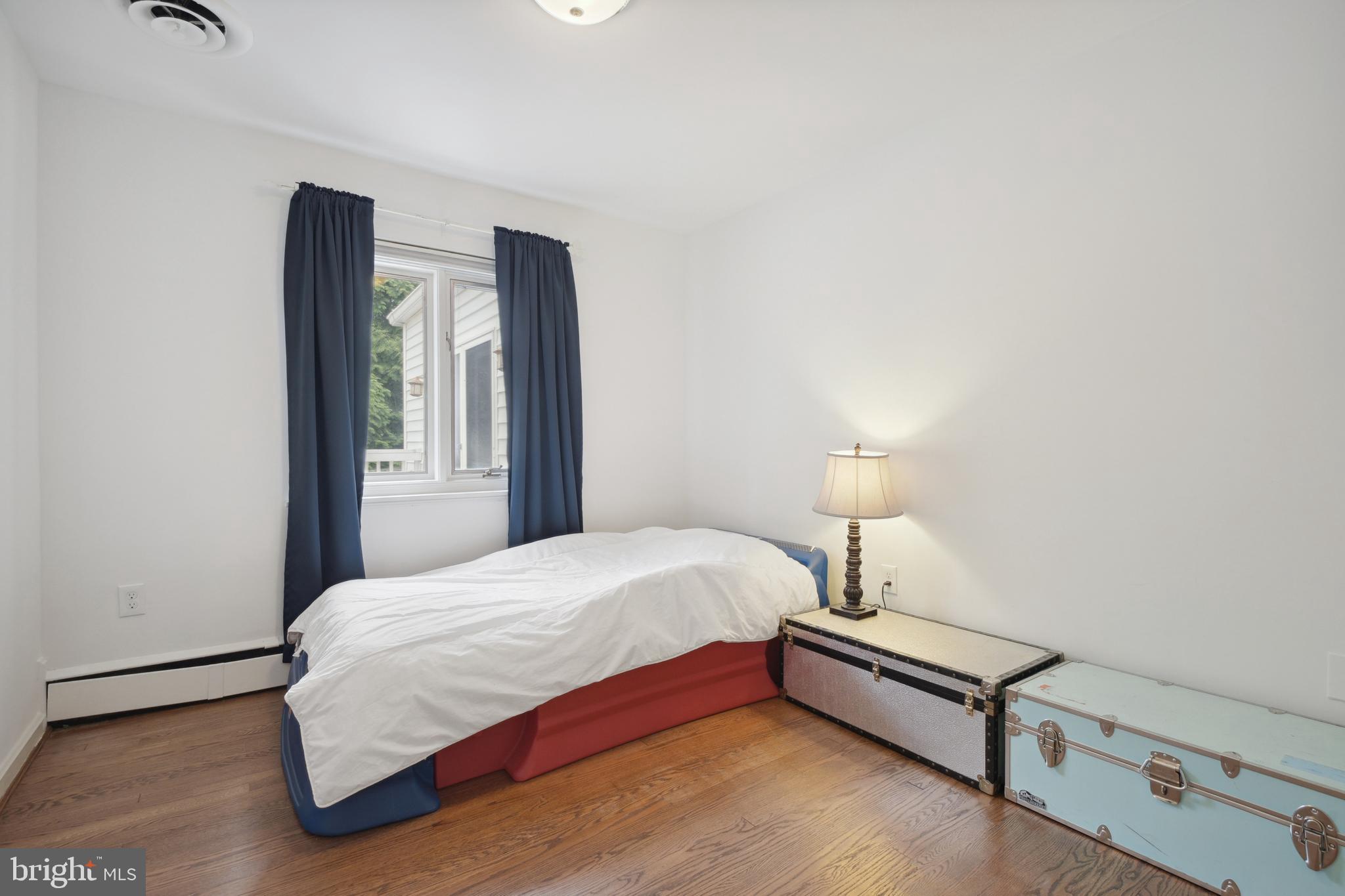 WOODHAVEN - Residential Lease