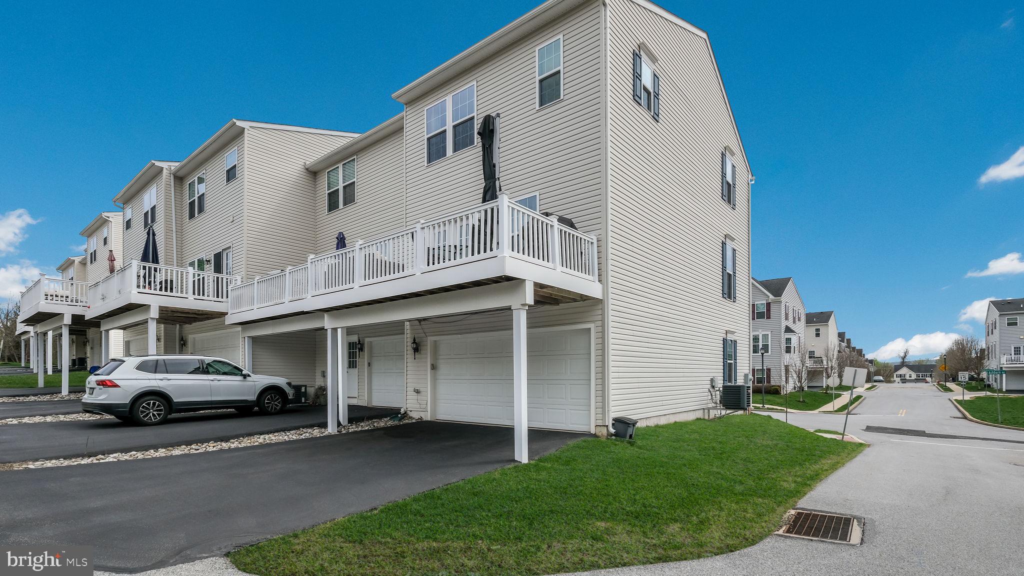 FILLMORE VILLAGE - Residential