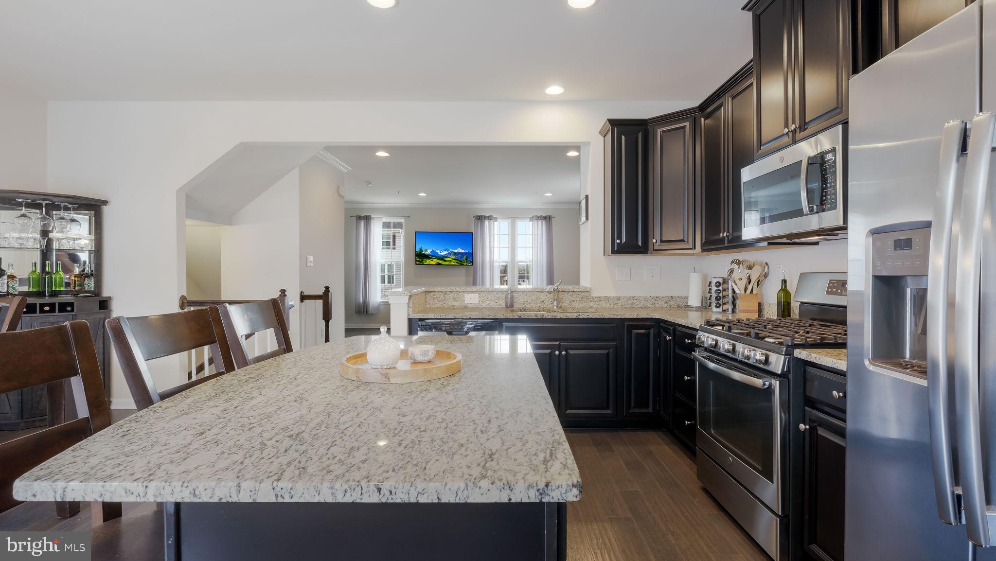 FILLMORE VILLAGE - Residential