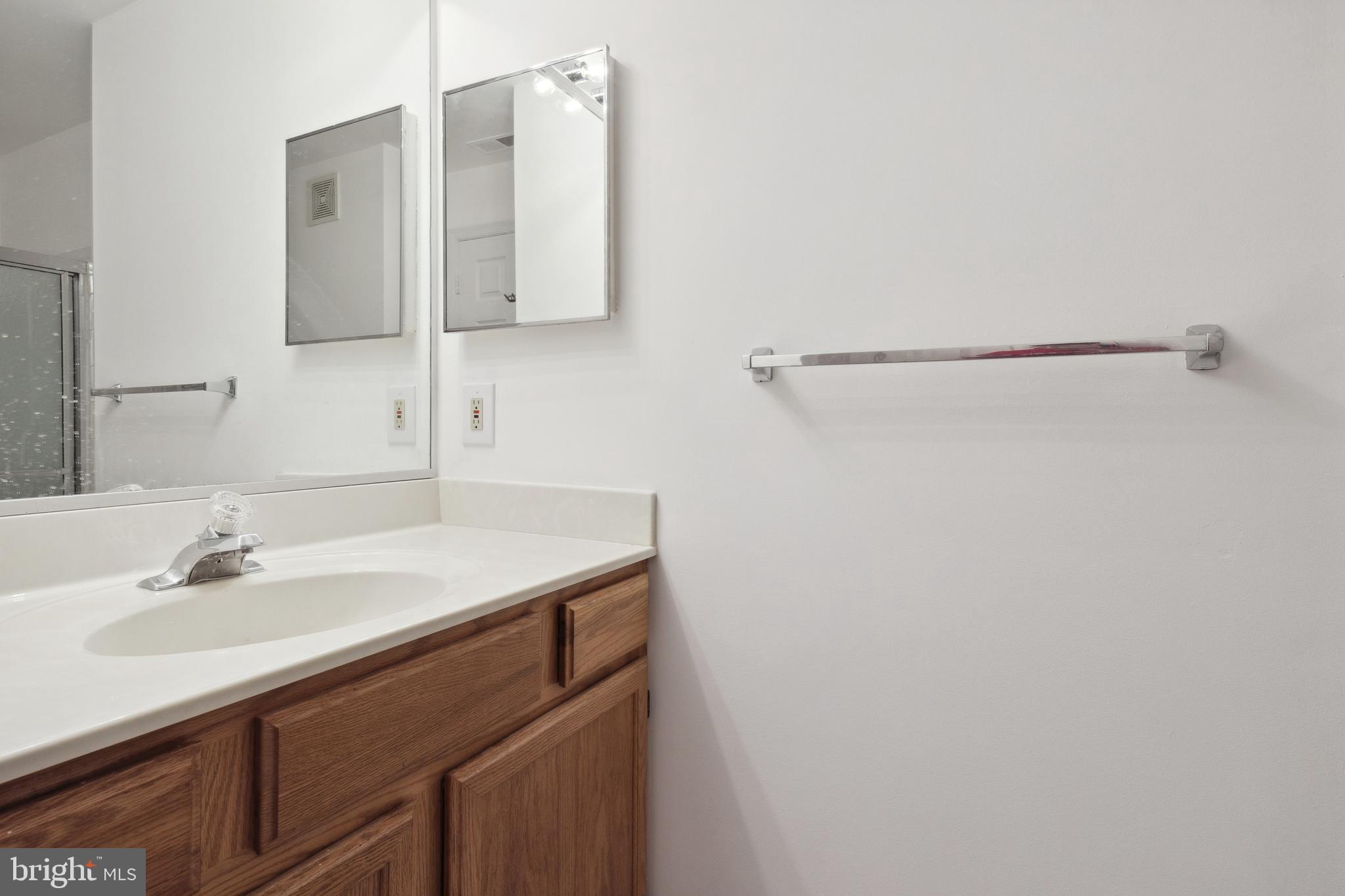 RUSSETT - Residential