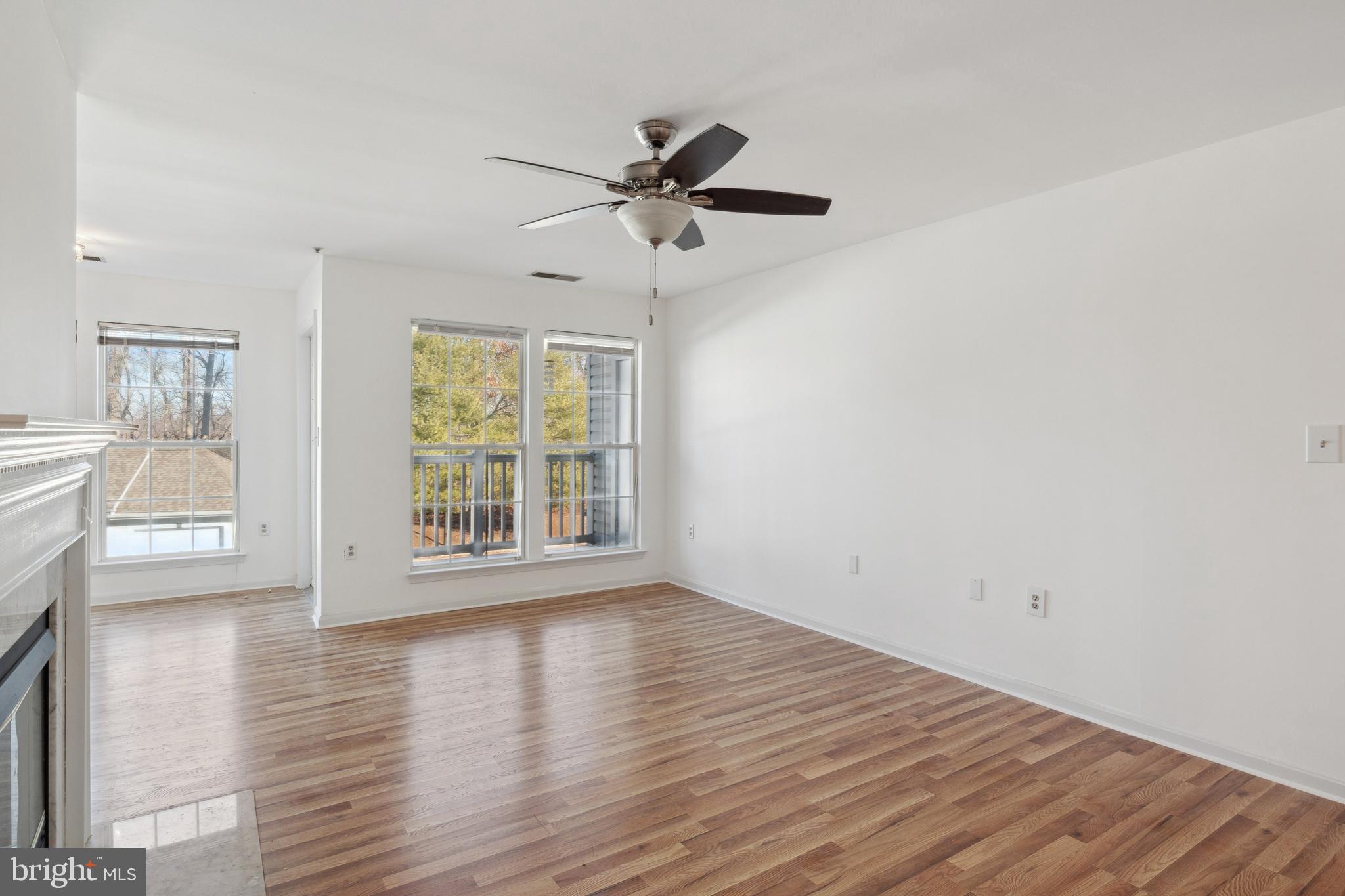 RUSSETT - Residential