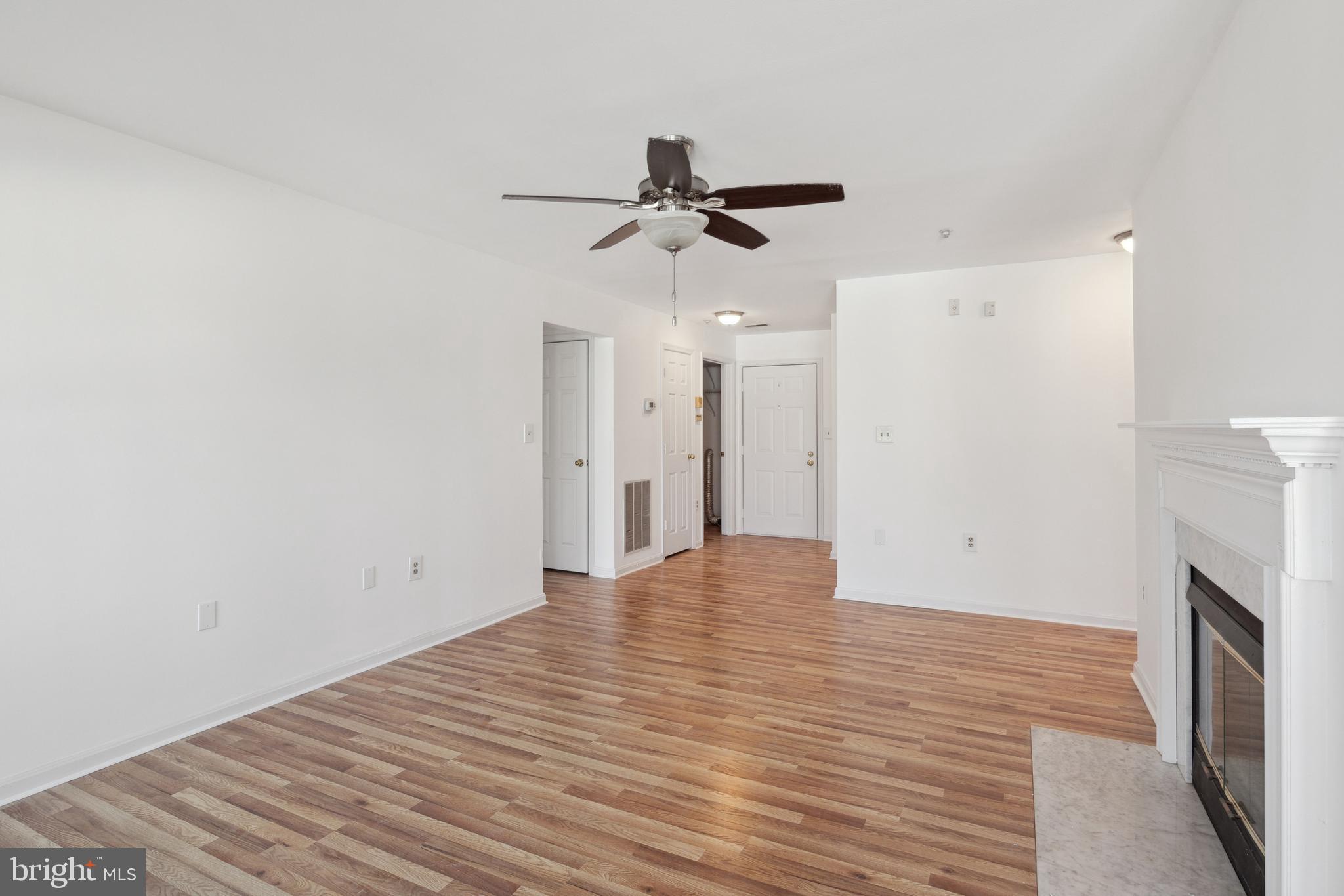 RUSSETT - Residential