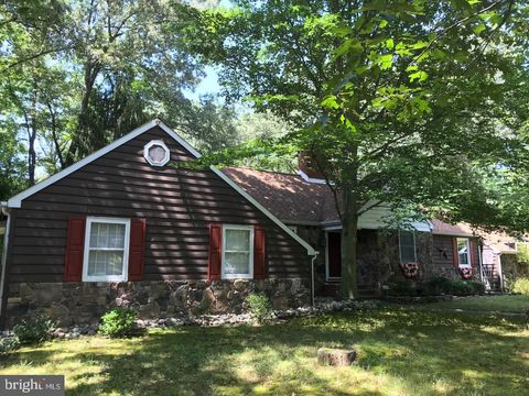 Photo of 107 N Ohio Trl, MEDFORD, NJ 08055 (MLS # NJBL2097458)
