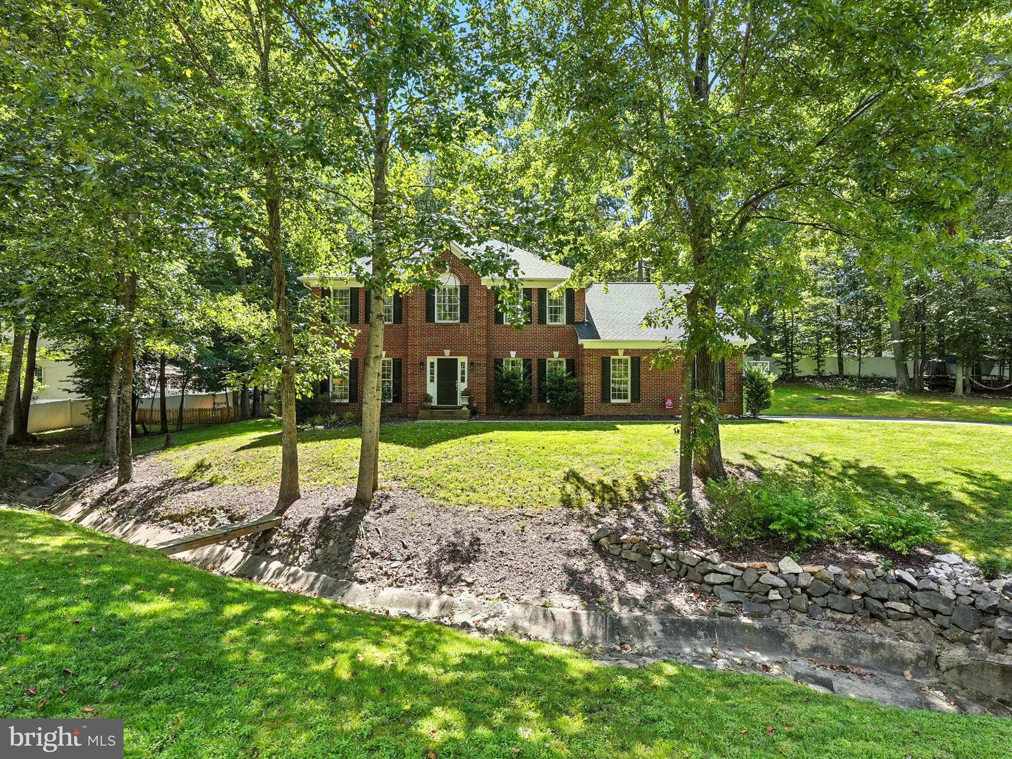 6435 APPLE TREE COURT