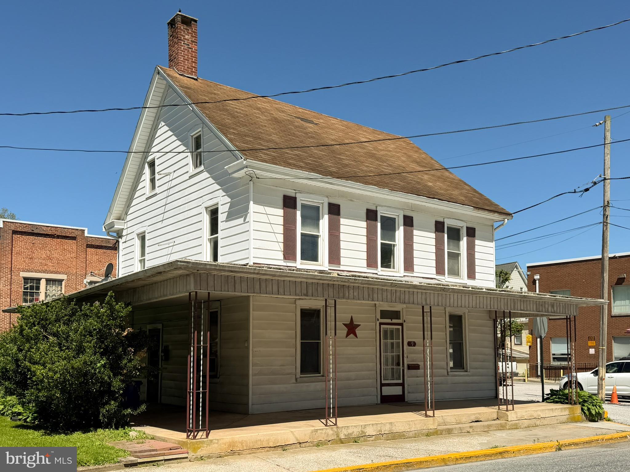 9 MANCHESTER STREET