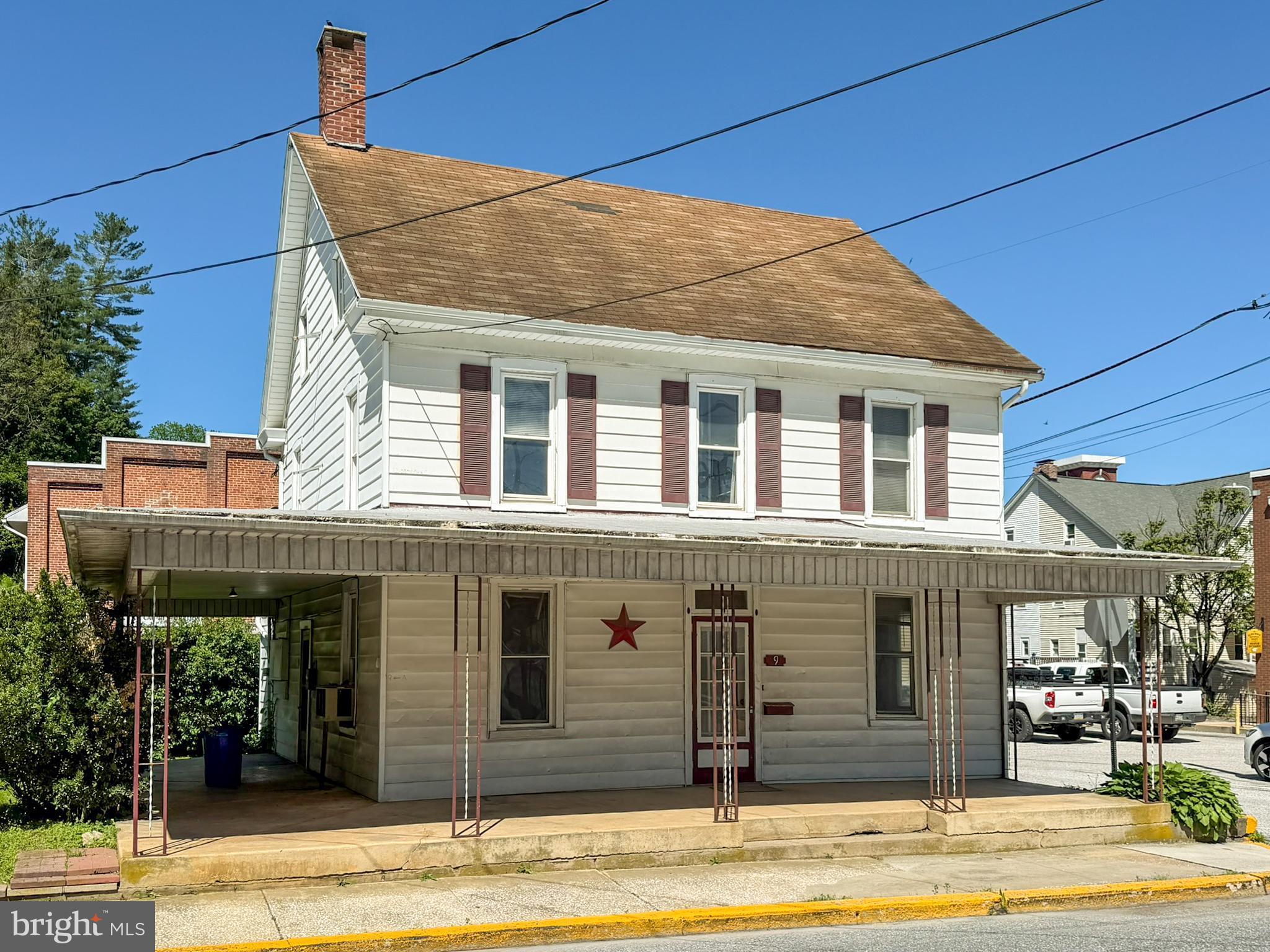 9 MANCHESTER STREET