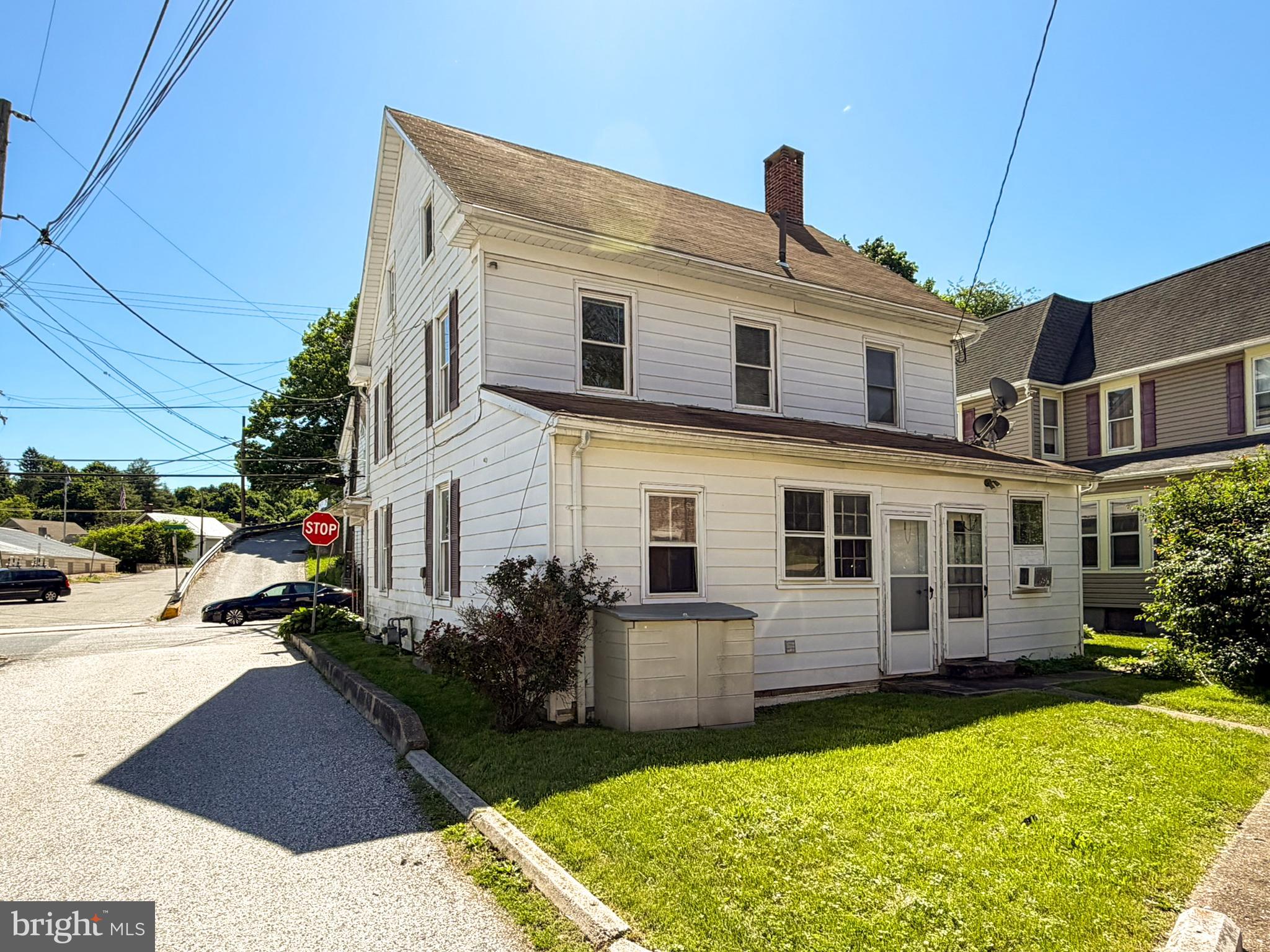 9 MANCHESTER STREET
