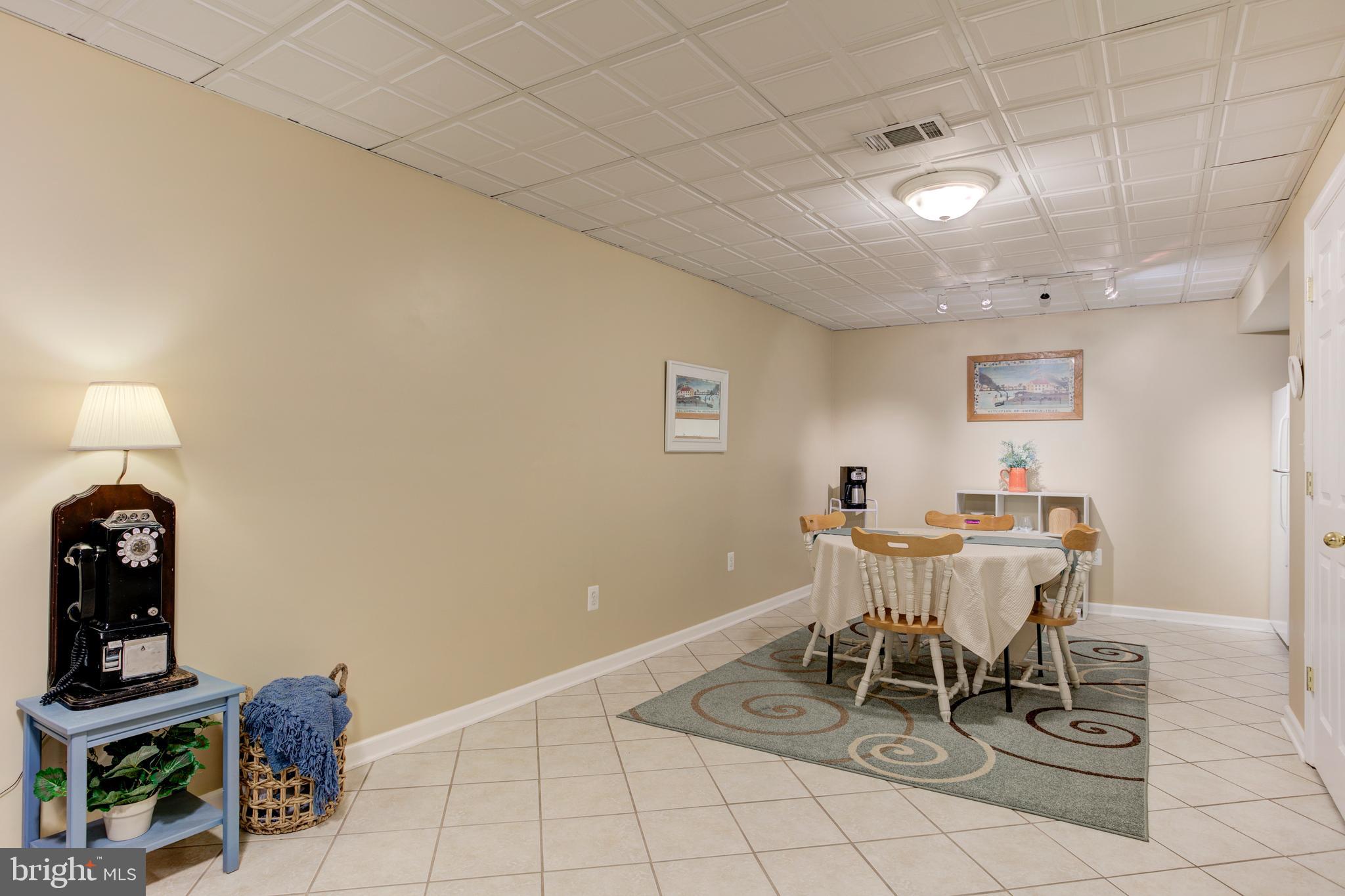 SAYBROOKE - Residential