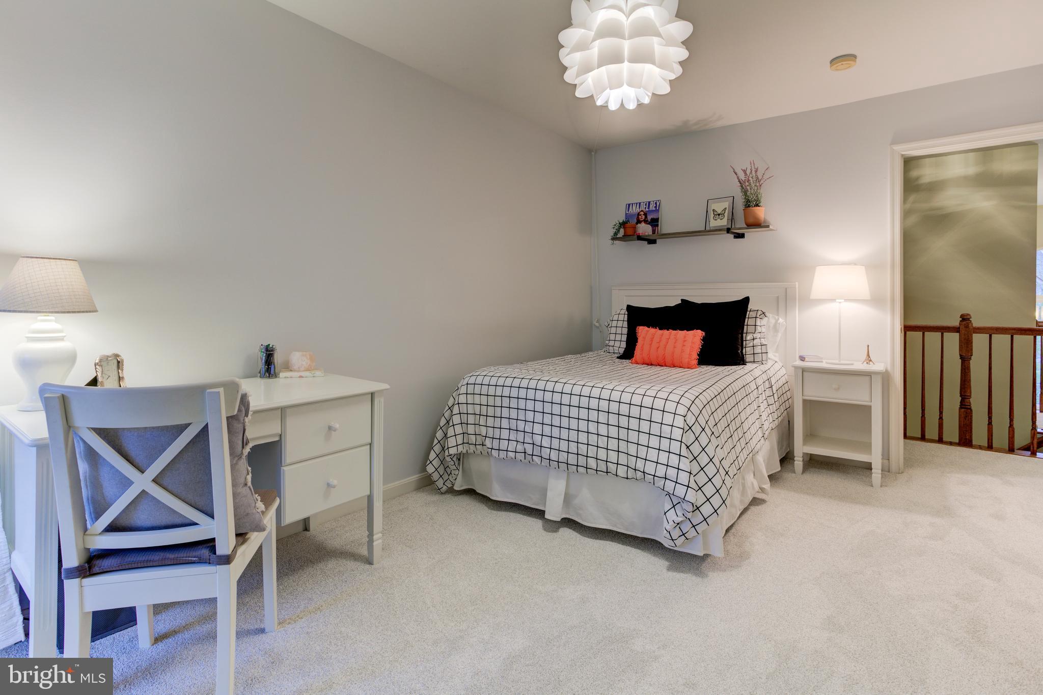 SAYBROOKE - Residential