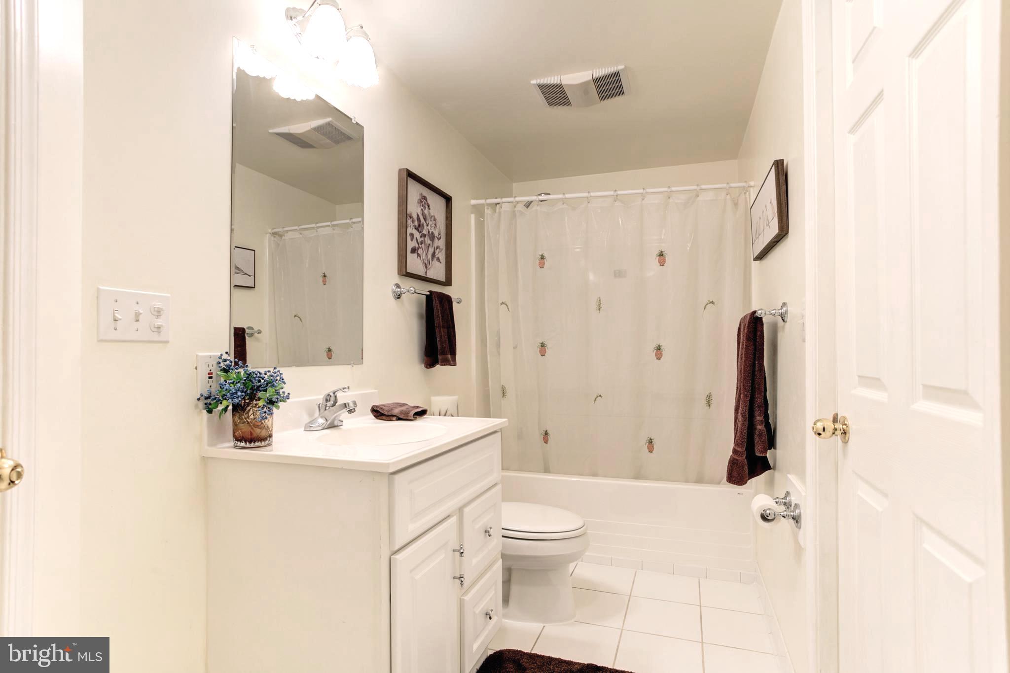 SAYBROOKE - Residential