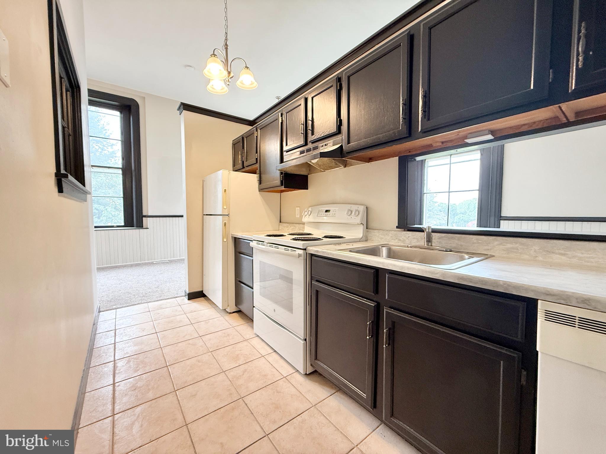 COLUMBIA BOROUGH - Residential Lease