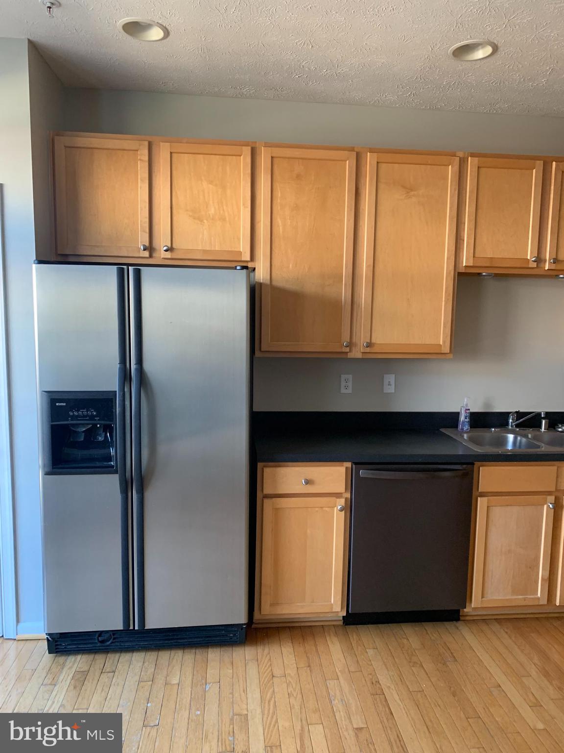 RIVERSIDE SOUTH - Residential Lease