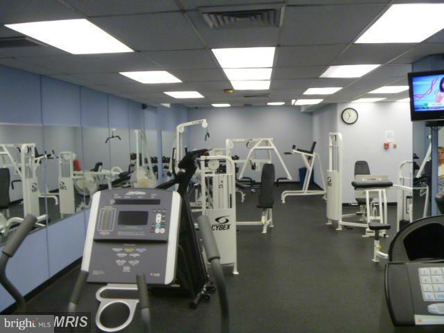 THE FOUNTAINS - Residential Lease