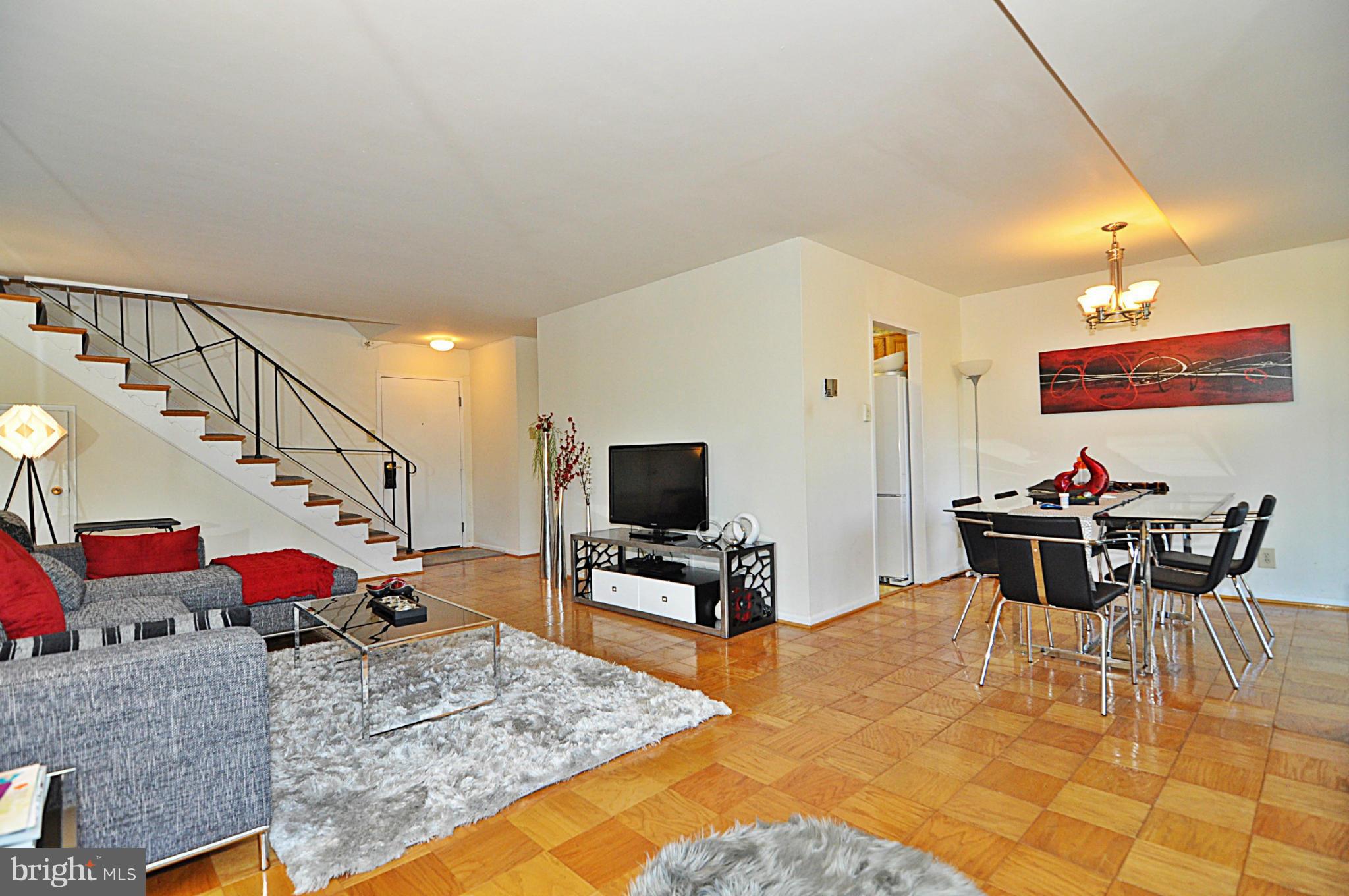 THE FOUNTAINS - Residential Lease