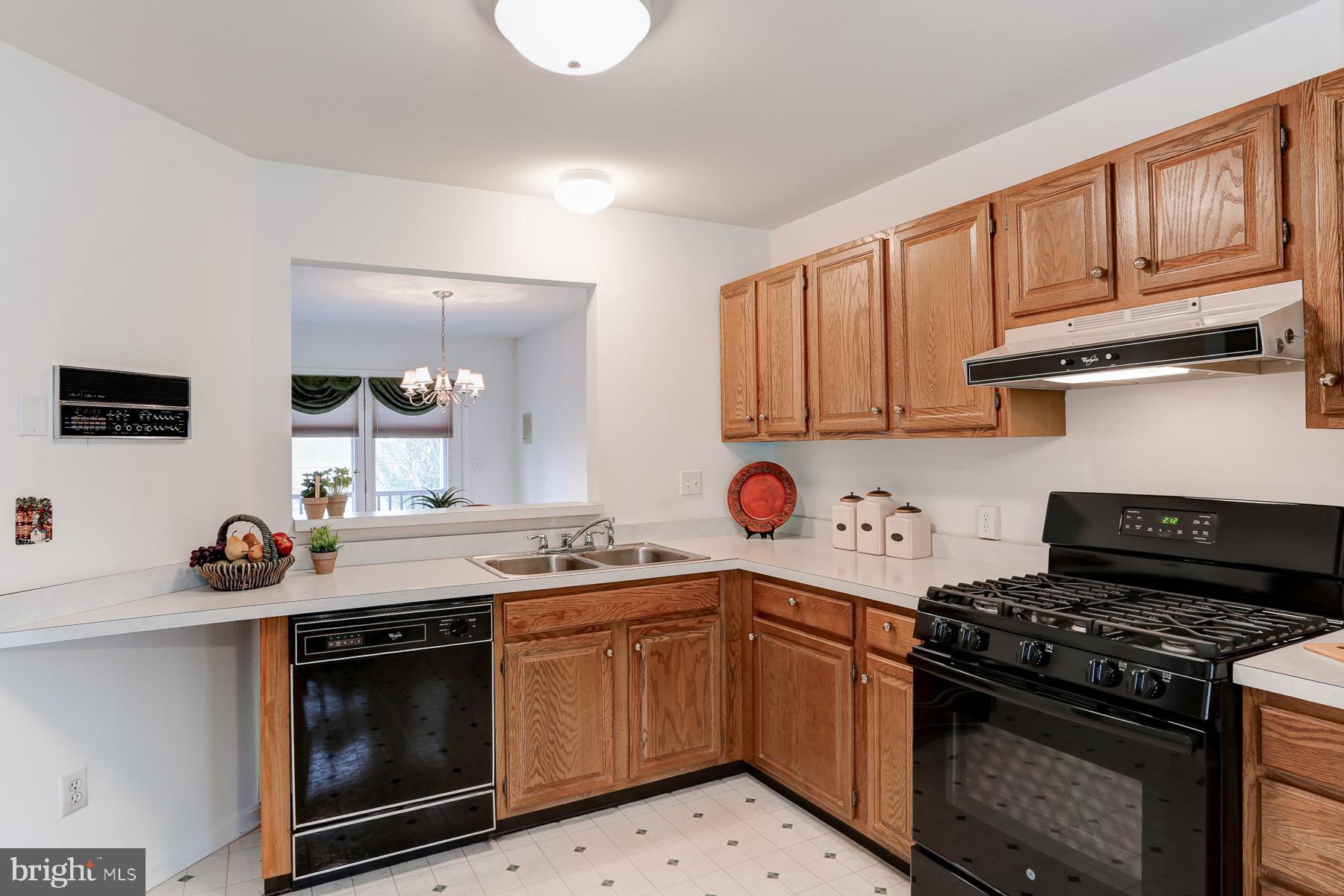 HIDDEN LAKE - Residential