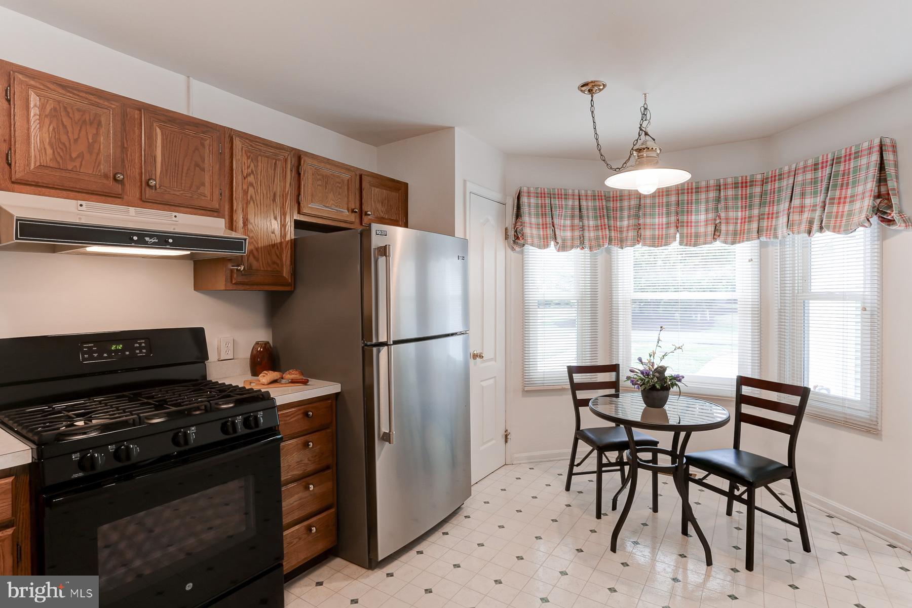 HIDDEN LAKE - Residential