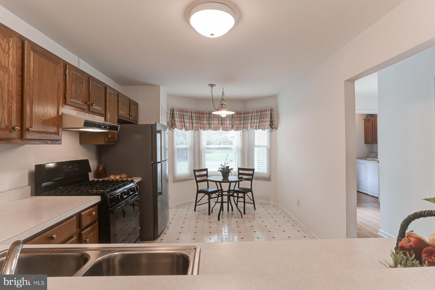 HIDDEN LAKE - Residential