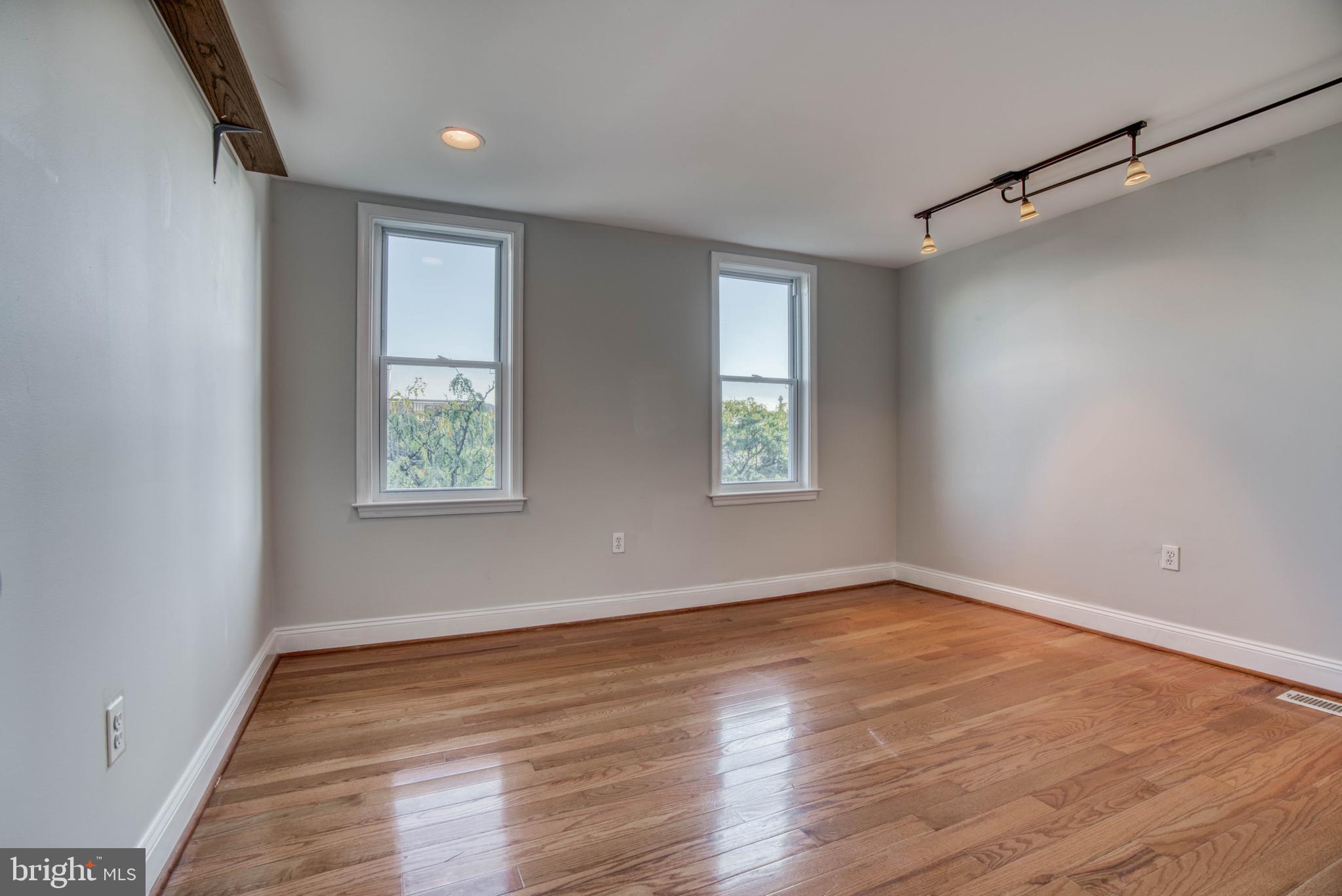 UPPER FELLS POINT - Residential