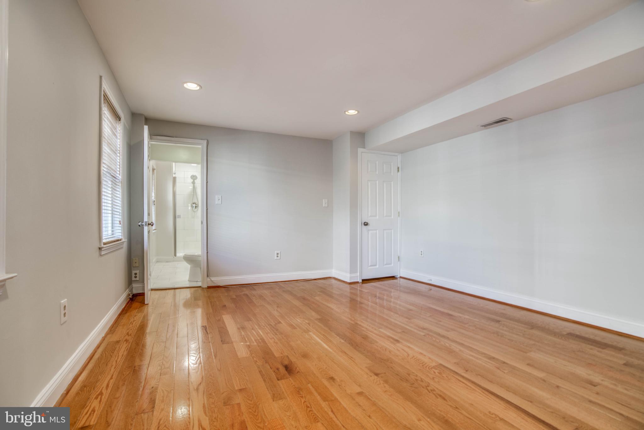 UPPER FELLS POINT - Residential