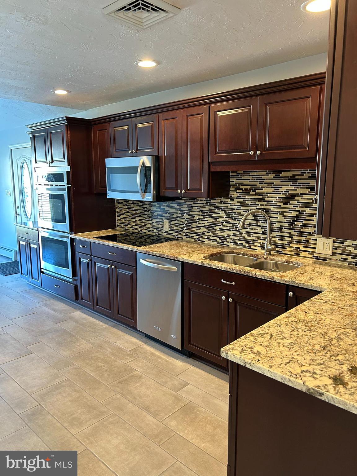 NONE, RURAL - Residential