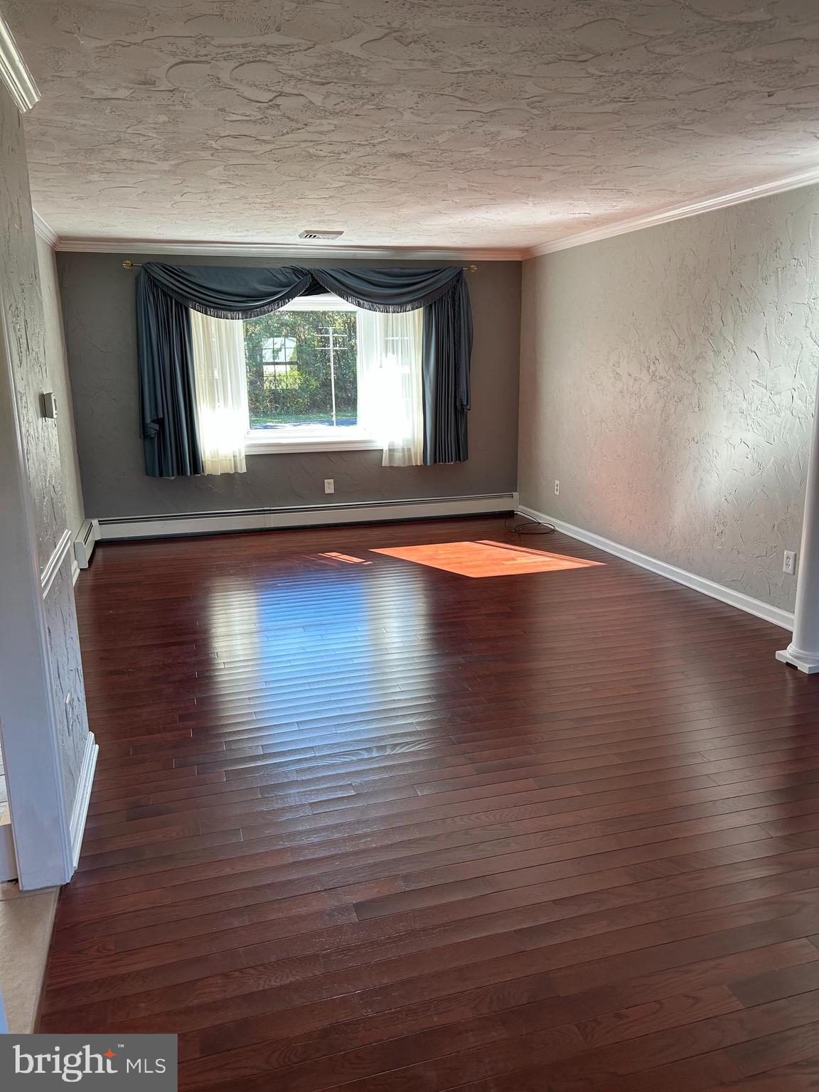 NONE, RURAL - Residential