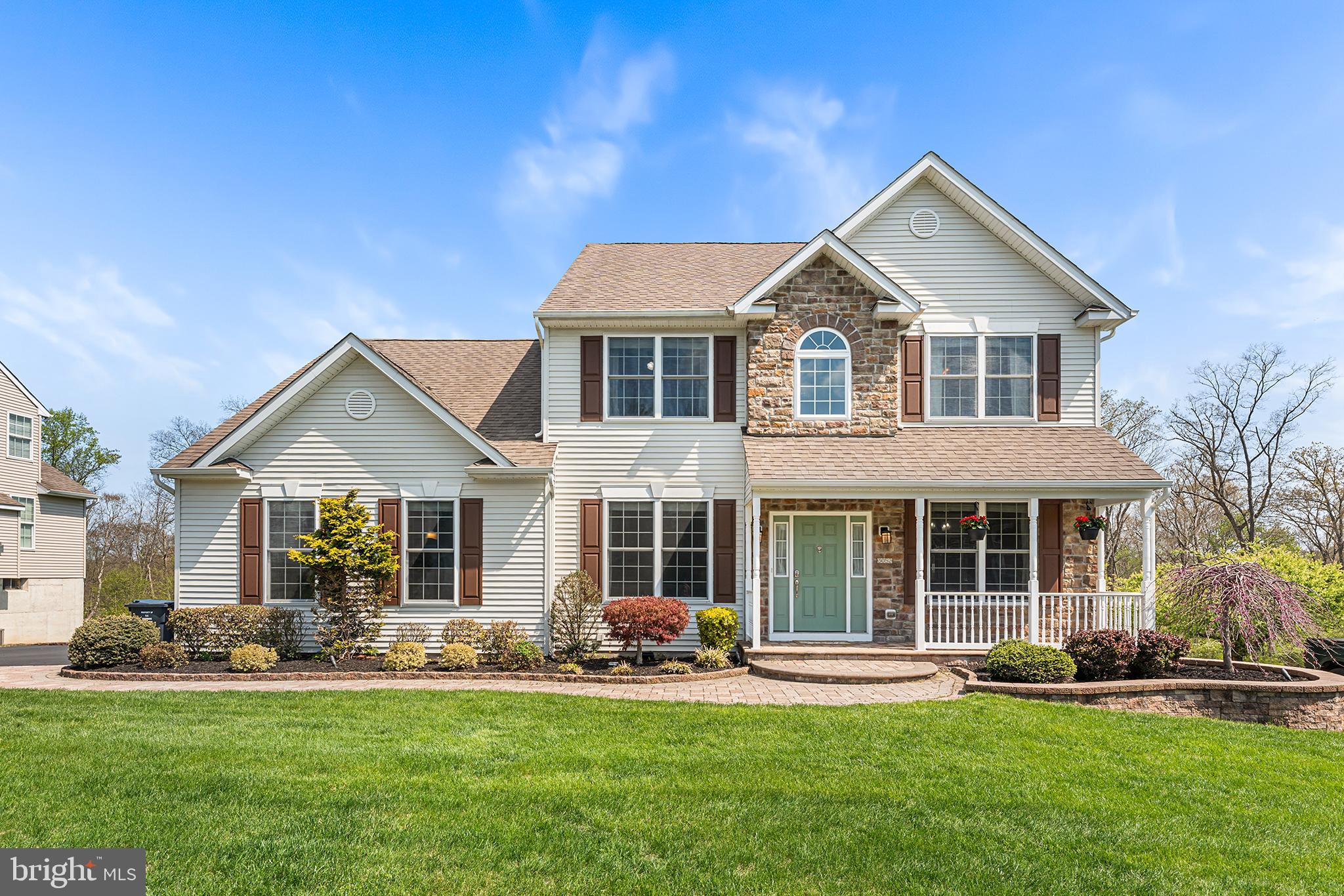 BELLA VISTA - Residential