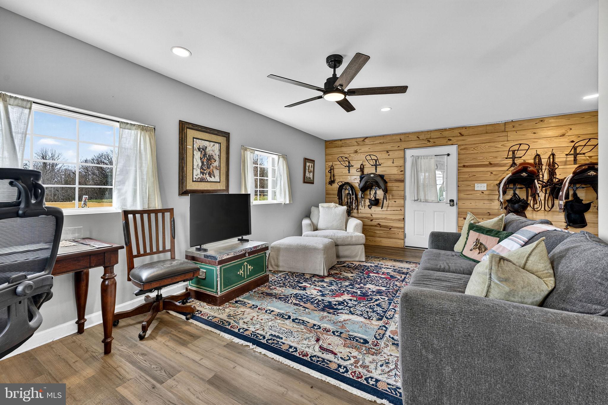 HAZEL RIDGE - Residential