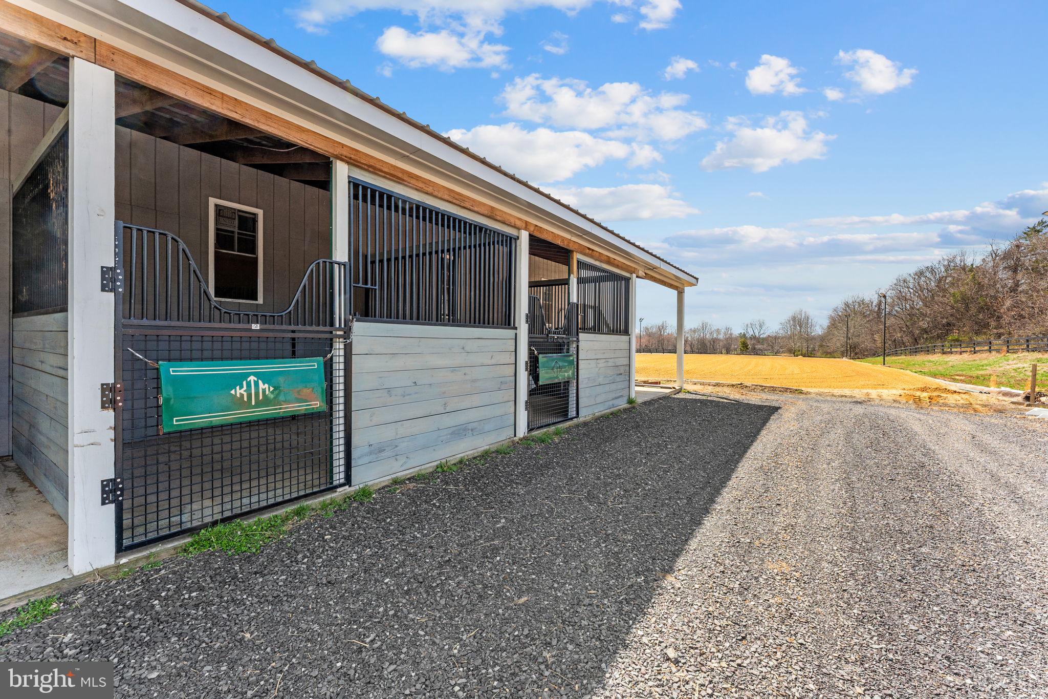 HAZEL RIDGE - Residential