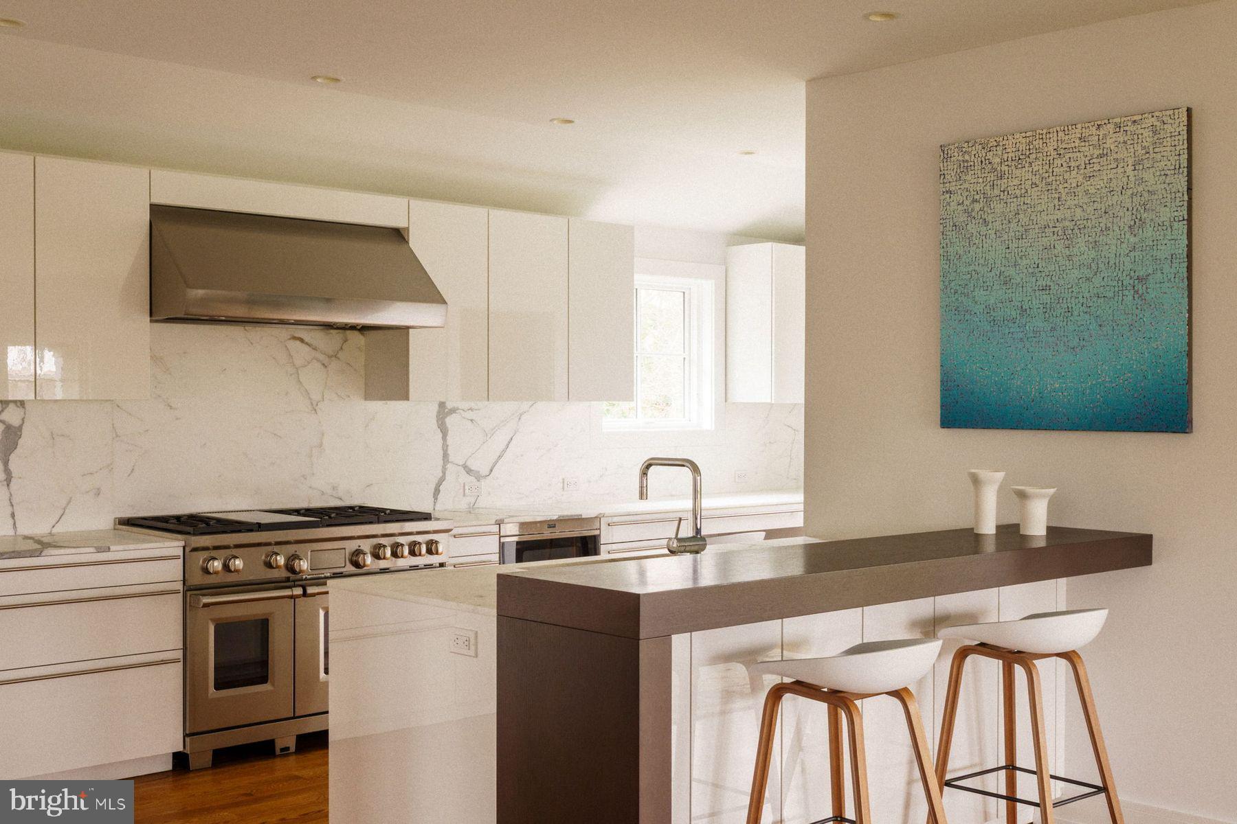 CHESTNUT HILL - Residential