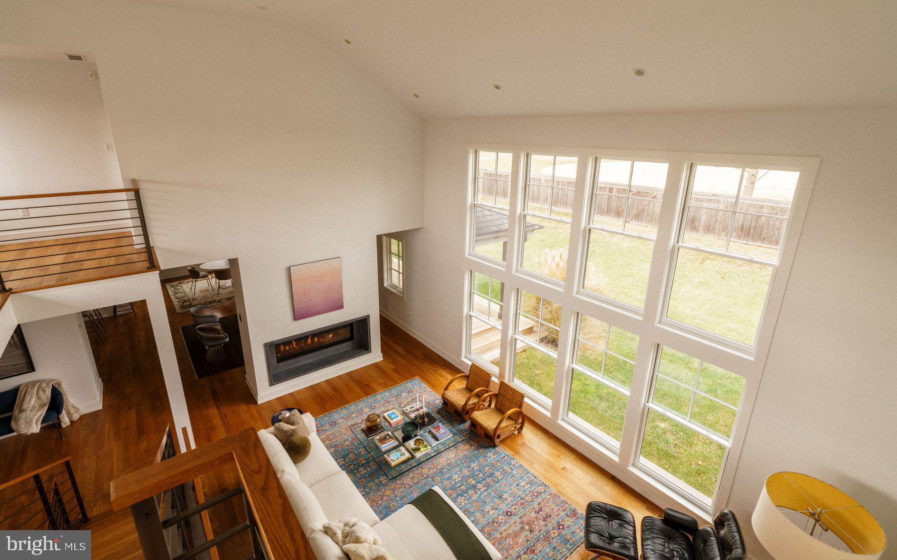 CHESTNUT HILL - Residential