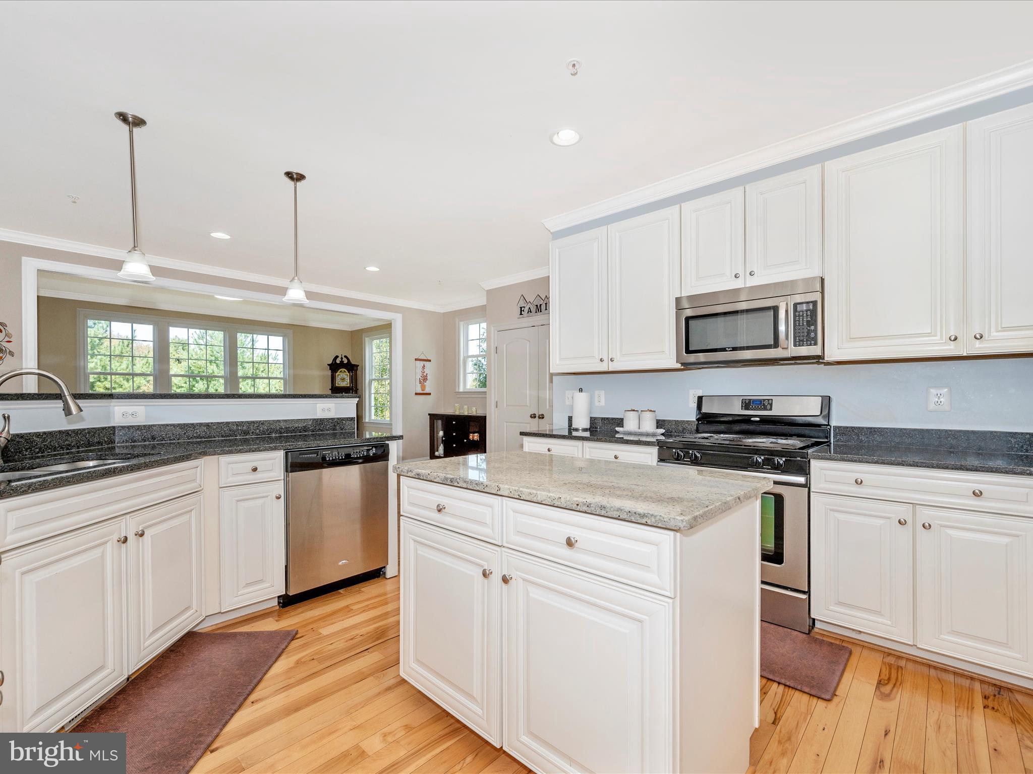 CLOVER RIDGE - Residential