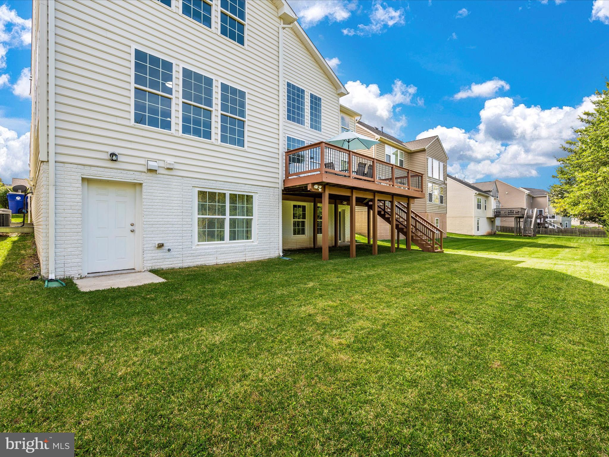 CLOVER RIDGE - Residential