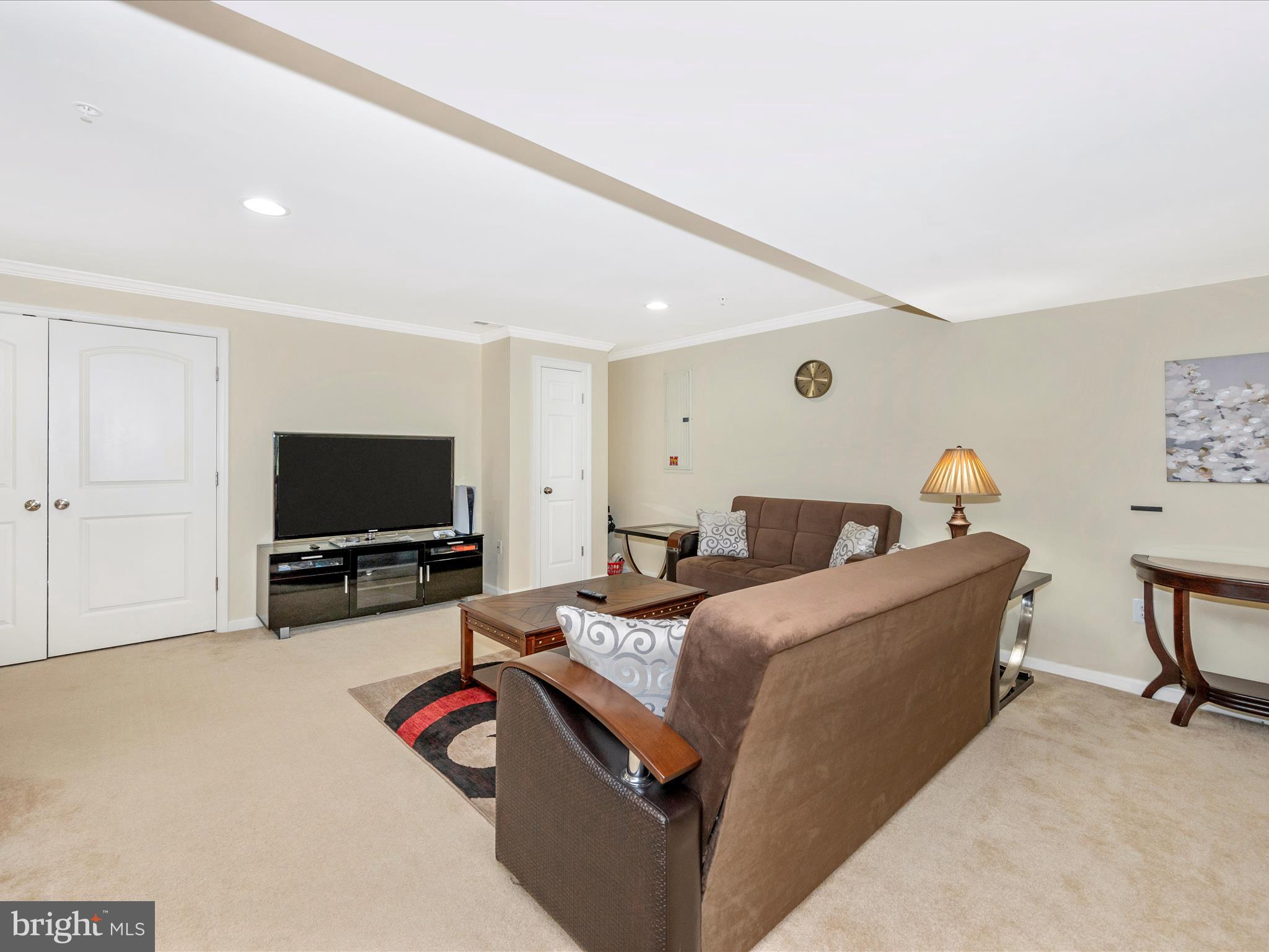 CLOVER RIDGE - Residential