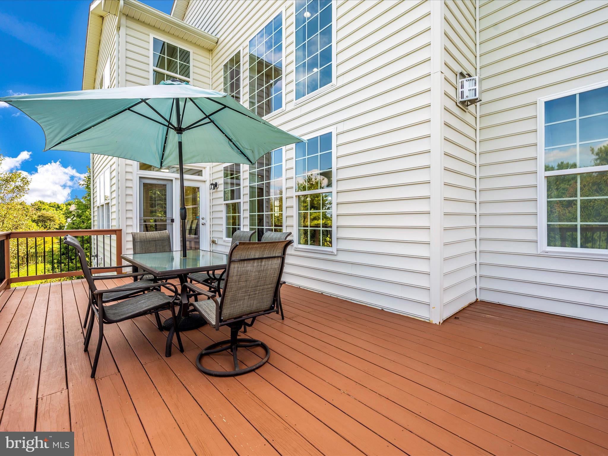 CLOVER RIDGE - Residential