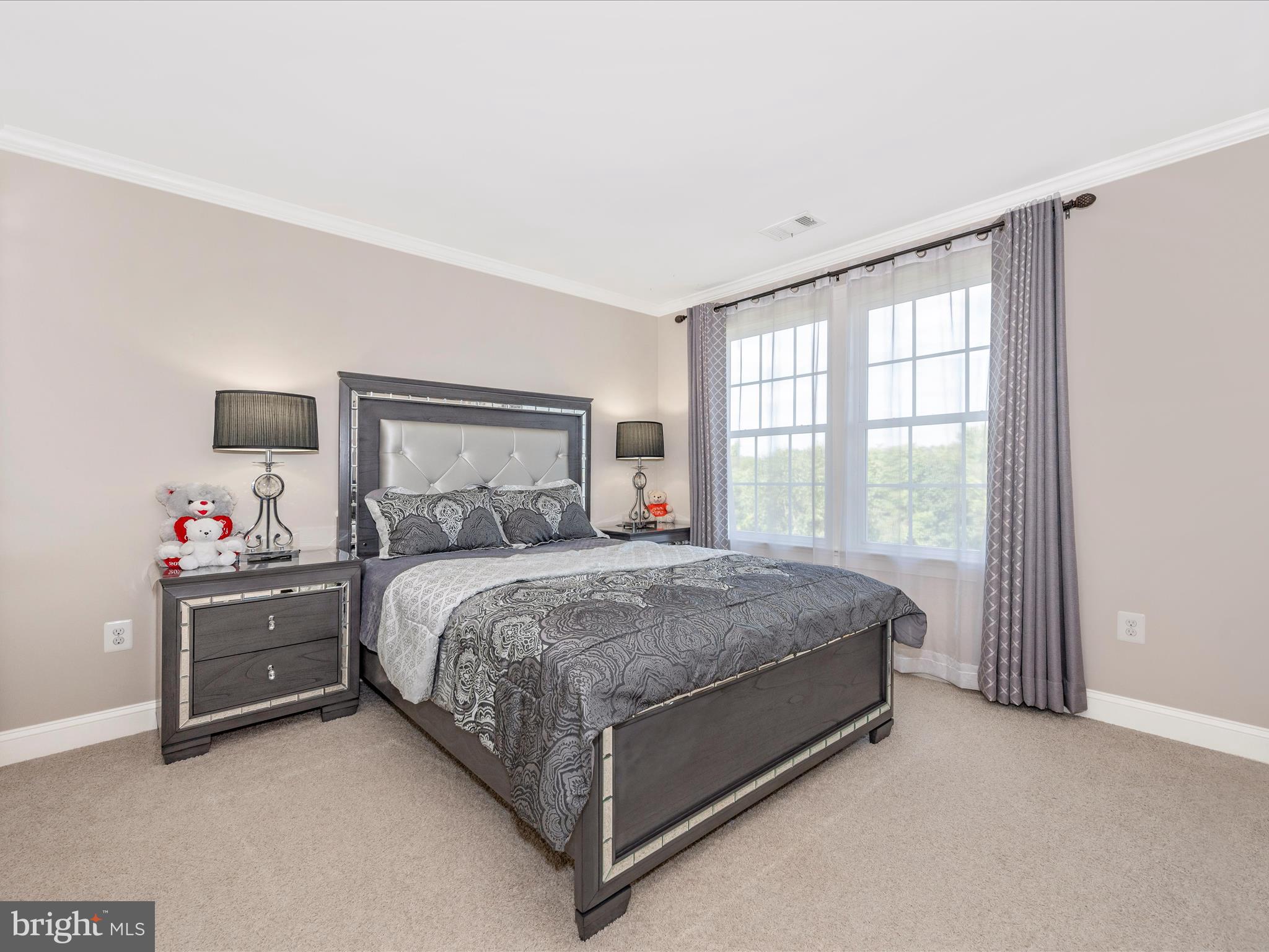 CLOVER RIDGE - Residential