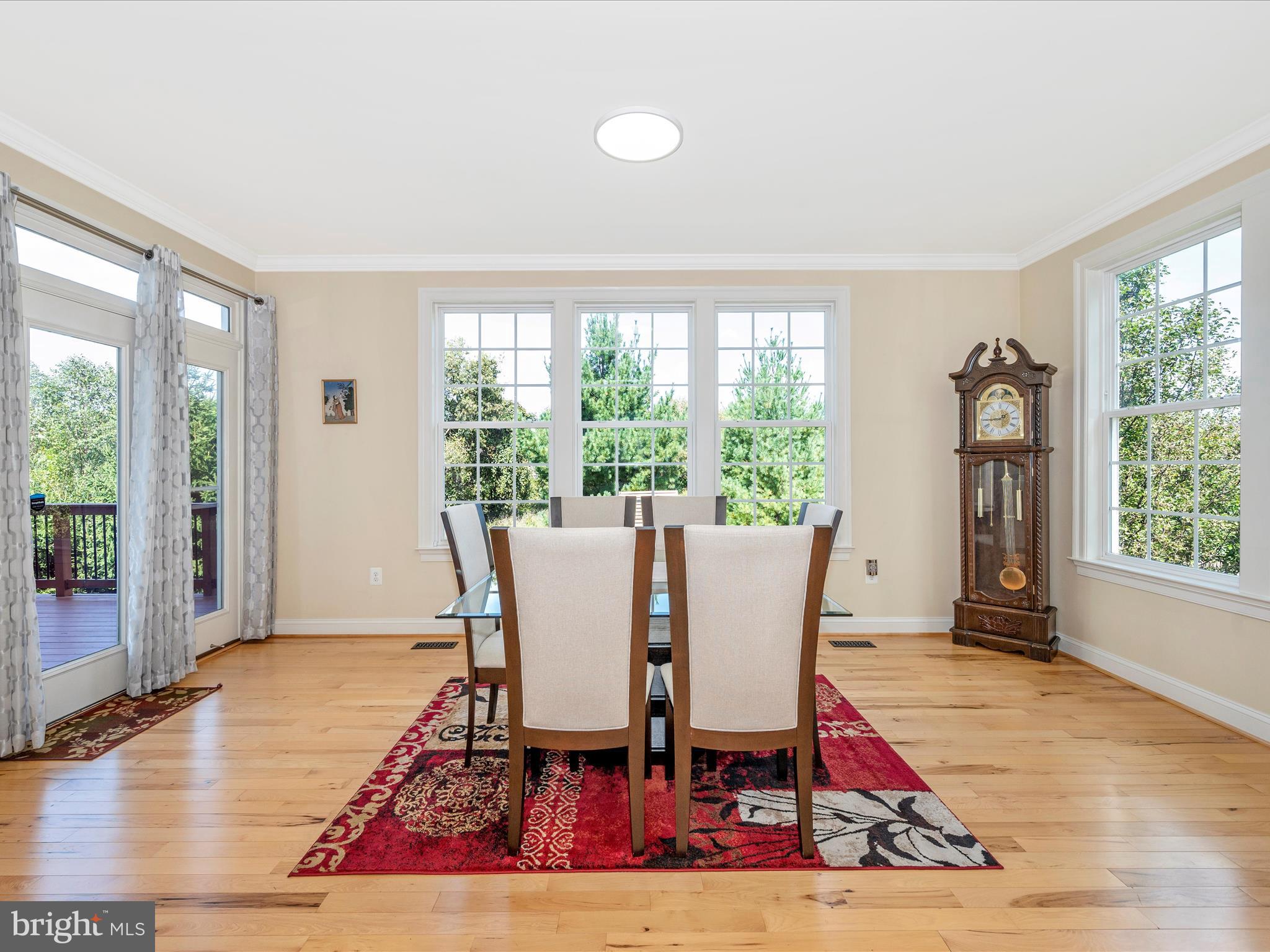 CLOVER RIDGE - Residential