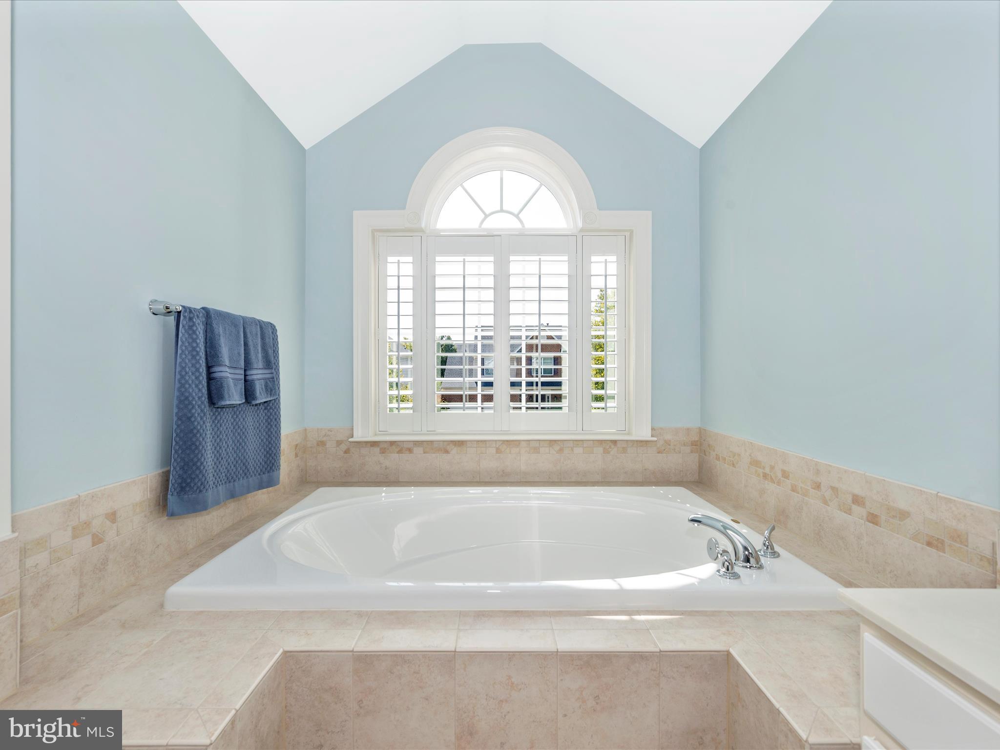 CLOVER RIDGE - Residential