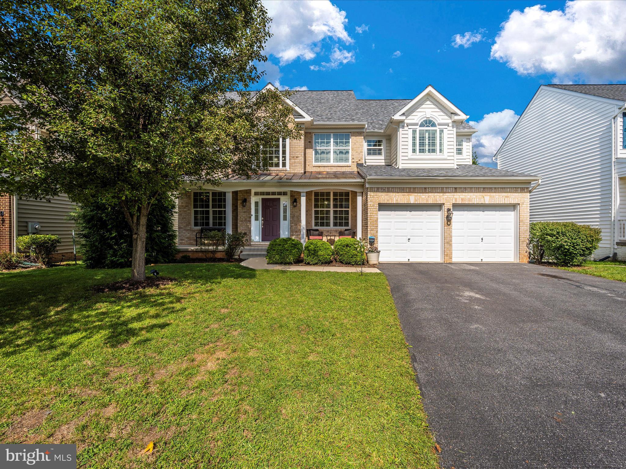 CLOVER RIDGE - Residential