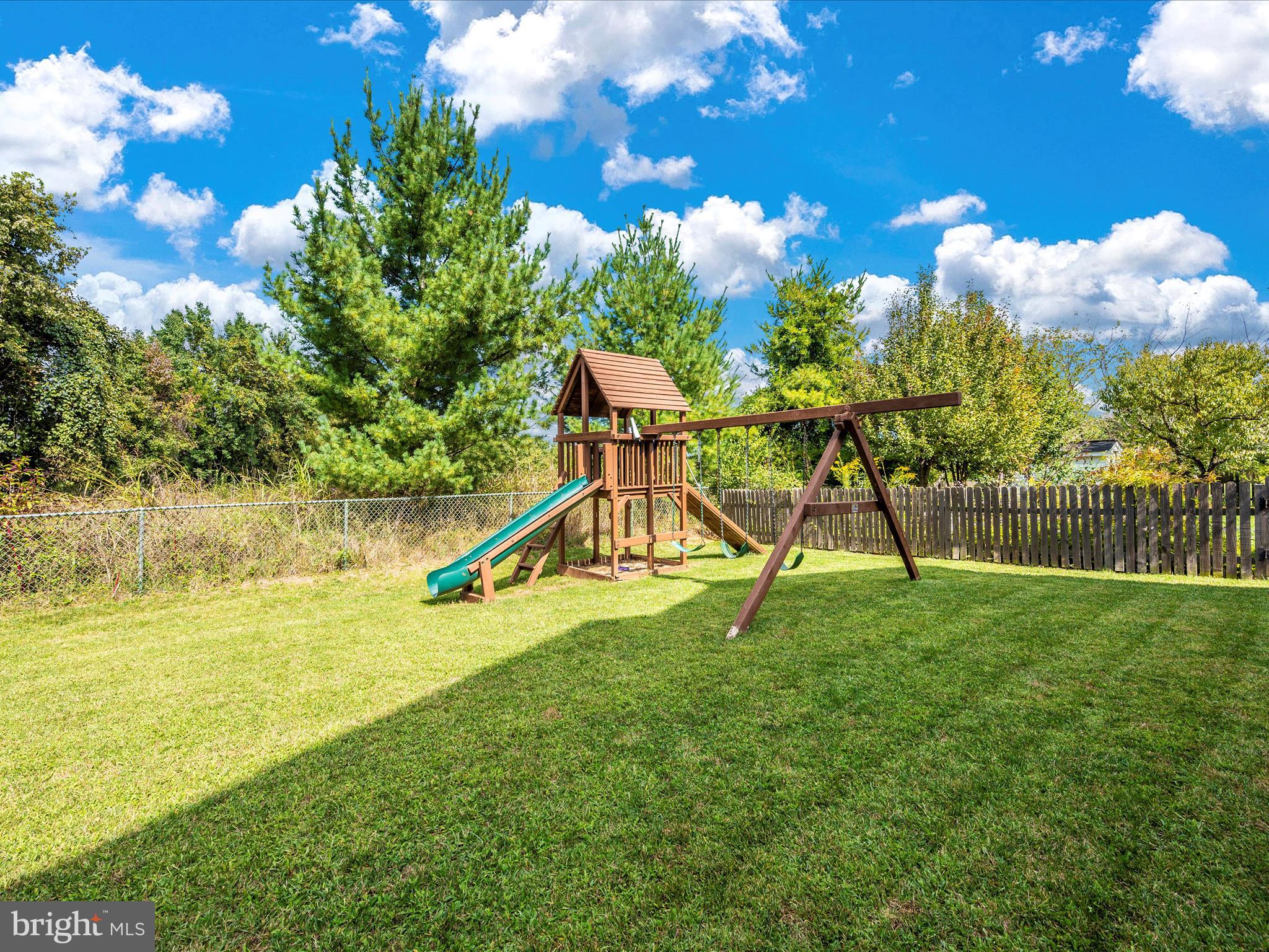 CLOVER RIDGE - Residential