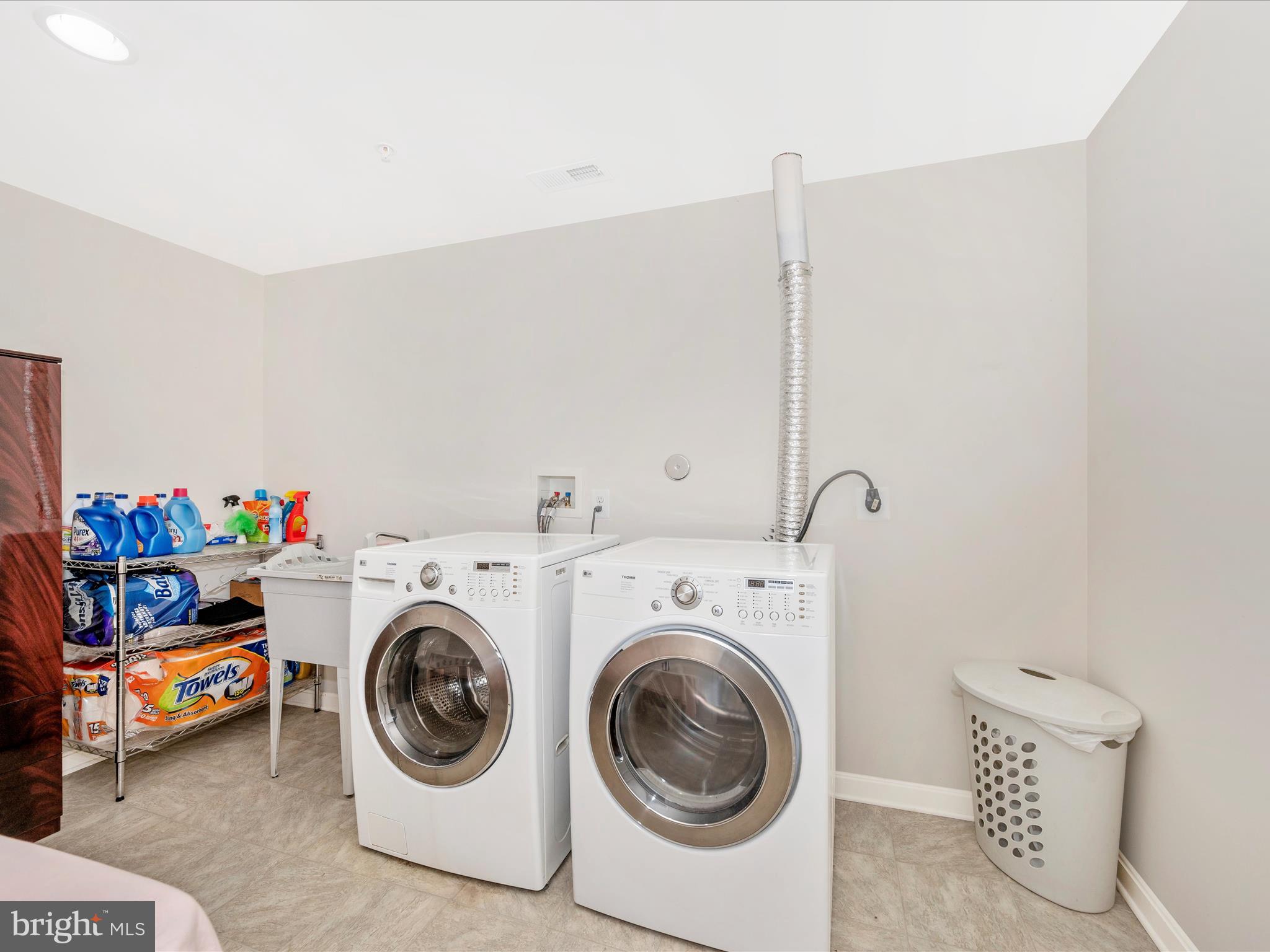 CLOVER RIDGE - Residential