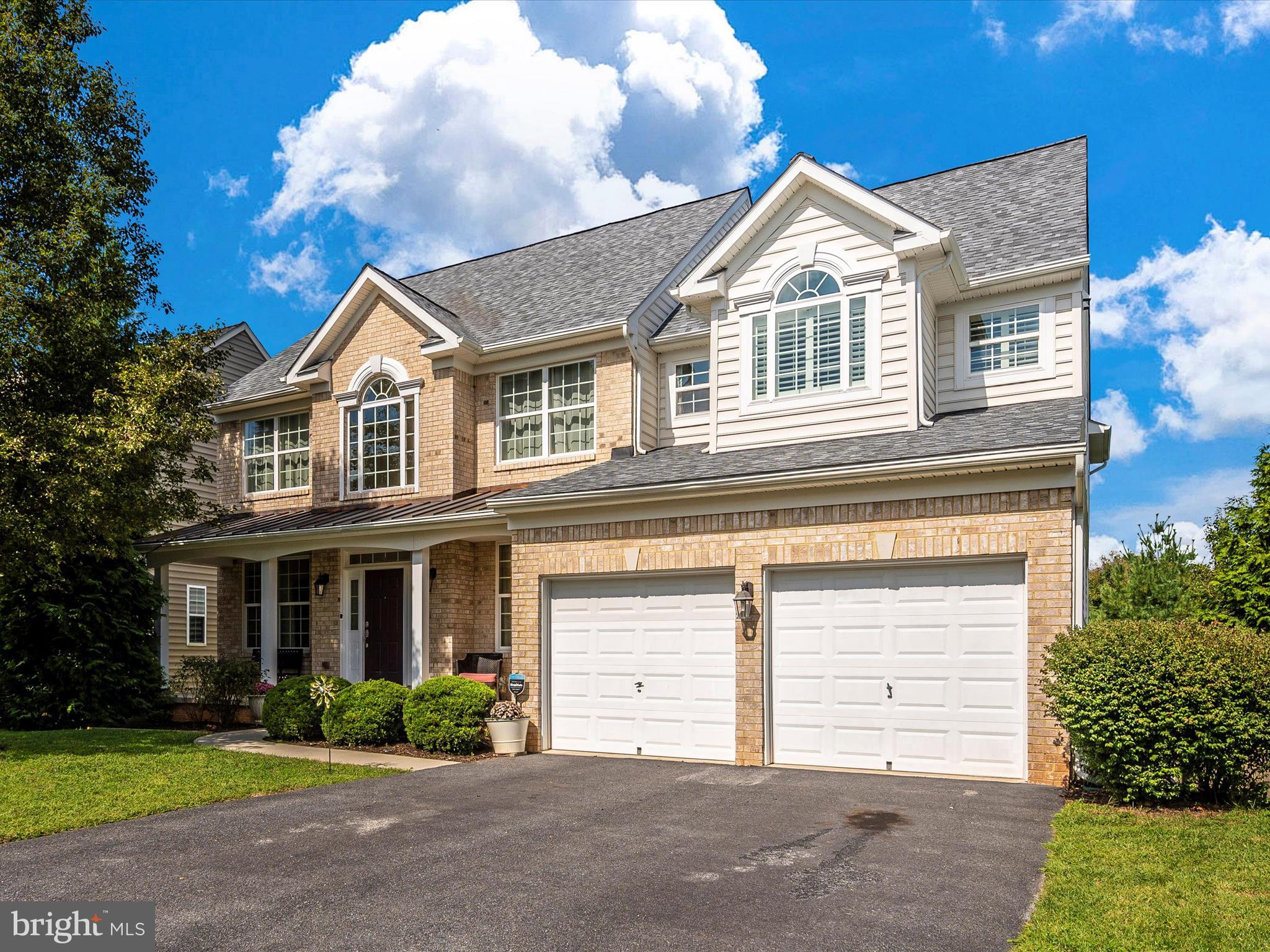 CLOVER RIDGE - Residential