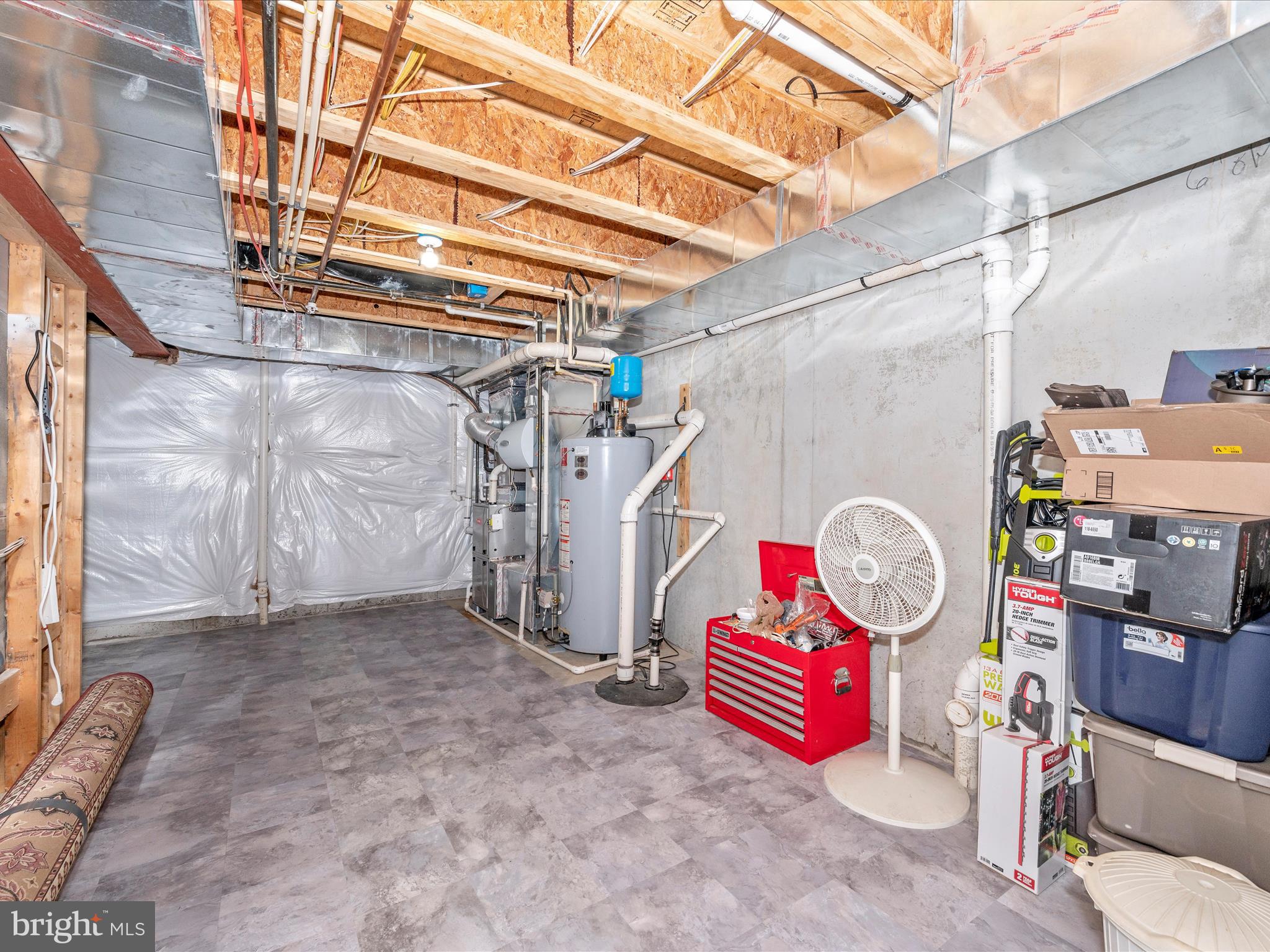 CLOVER RIDGE - Residential