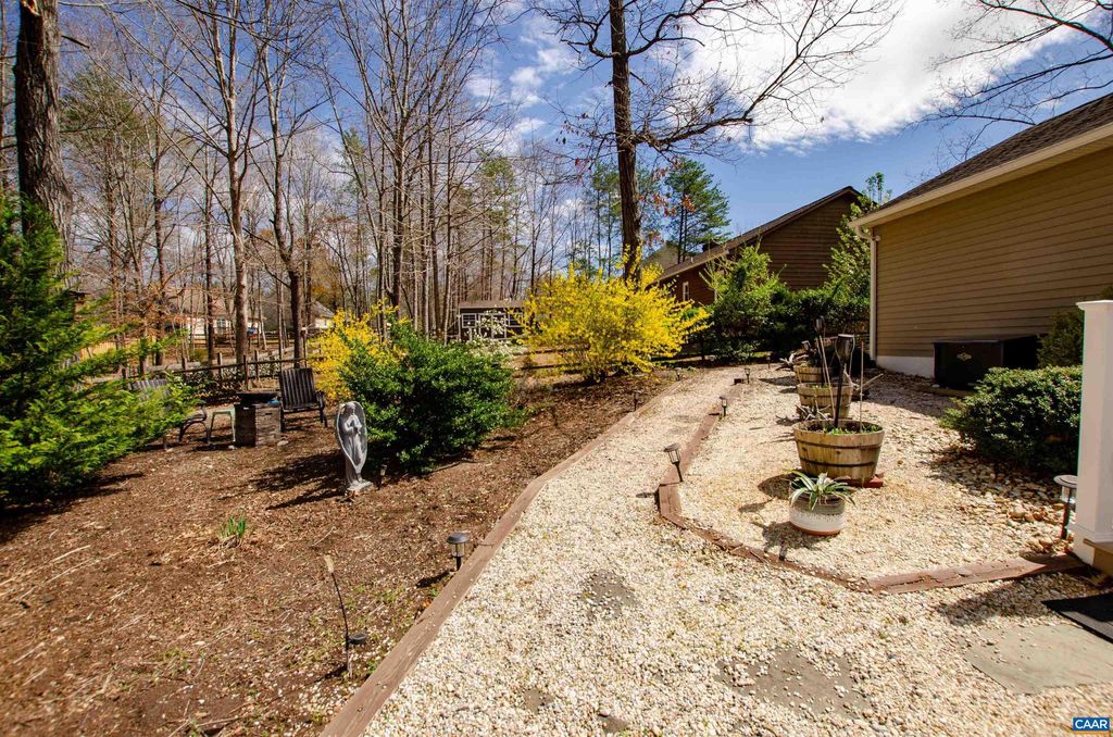 listing image 59