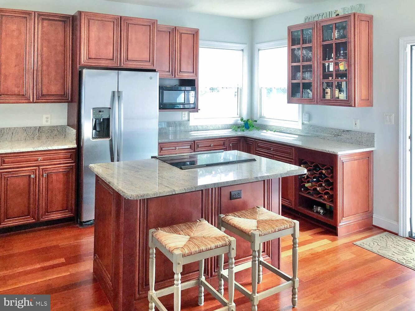 BACK BAY BEACH - Residential