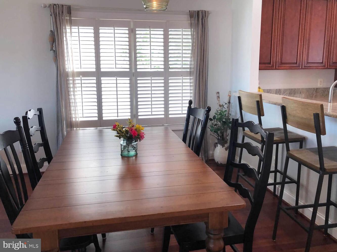 BACK BAY BEACH - Residential