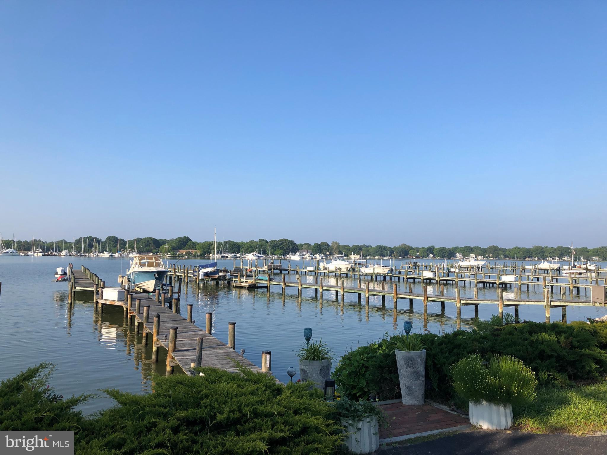 BACK BAY BEACH - Residential