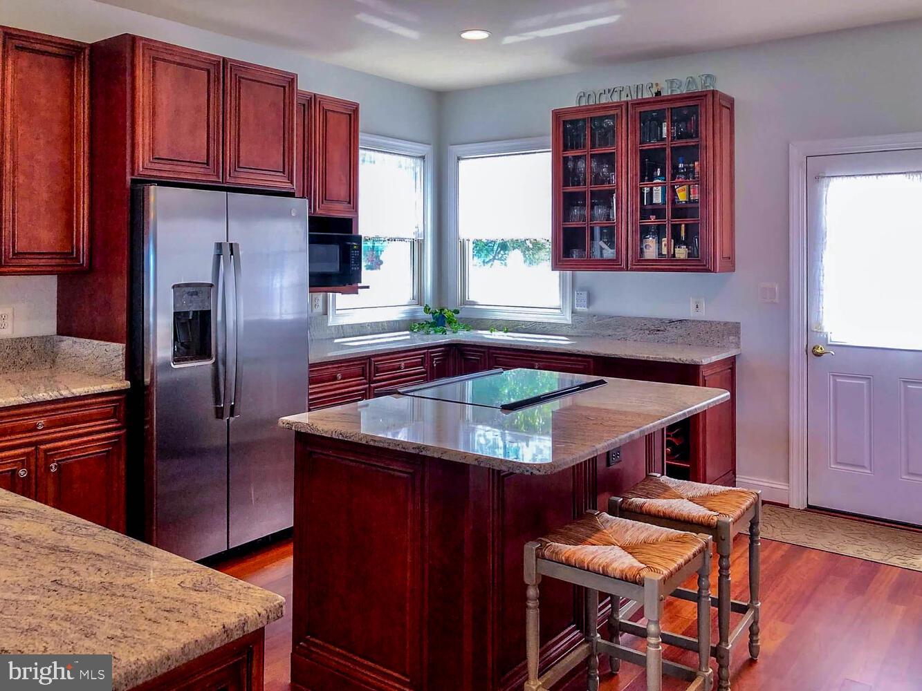 BACK BAY BEACH - Residential