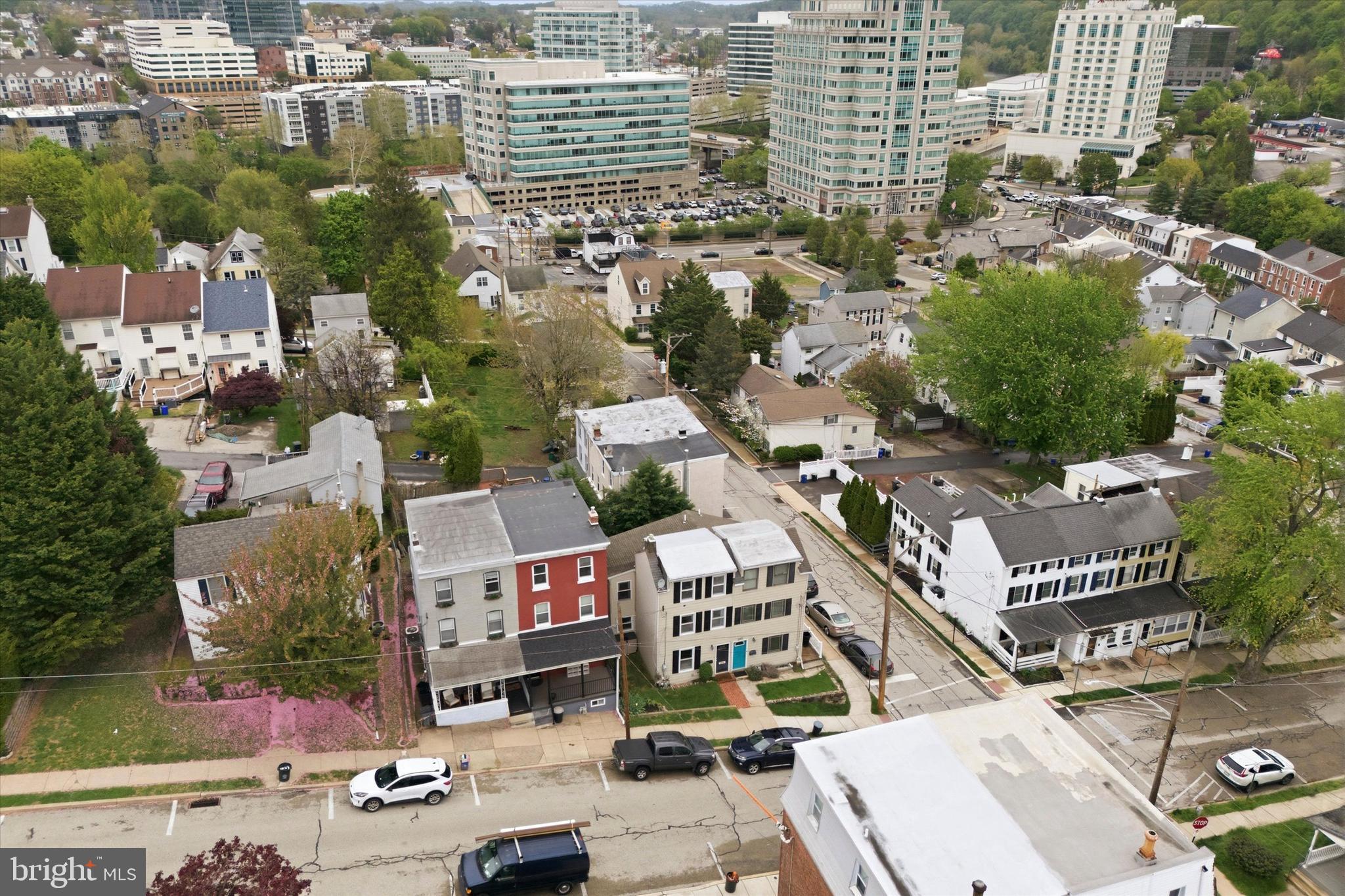 NOB HILL - Residential