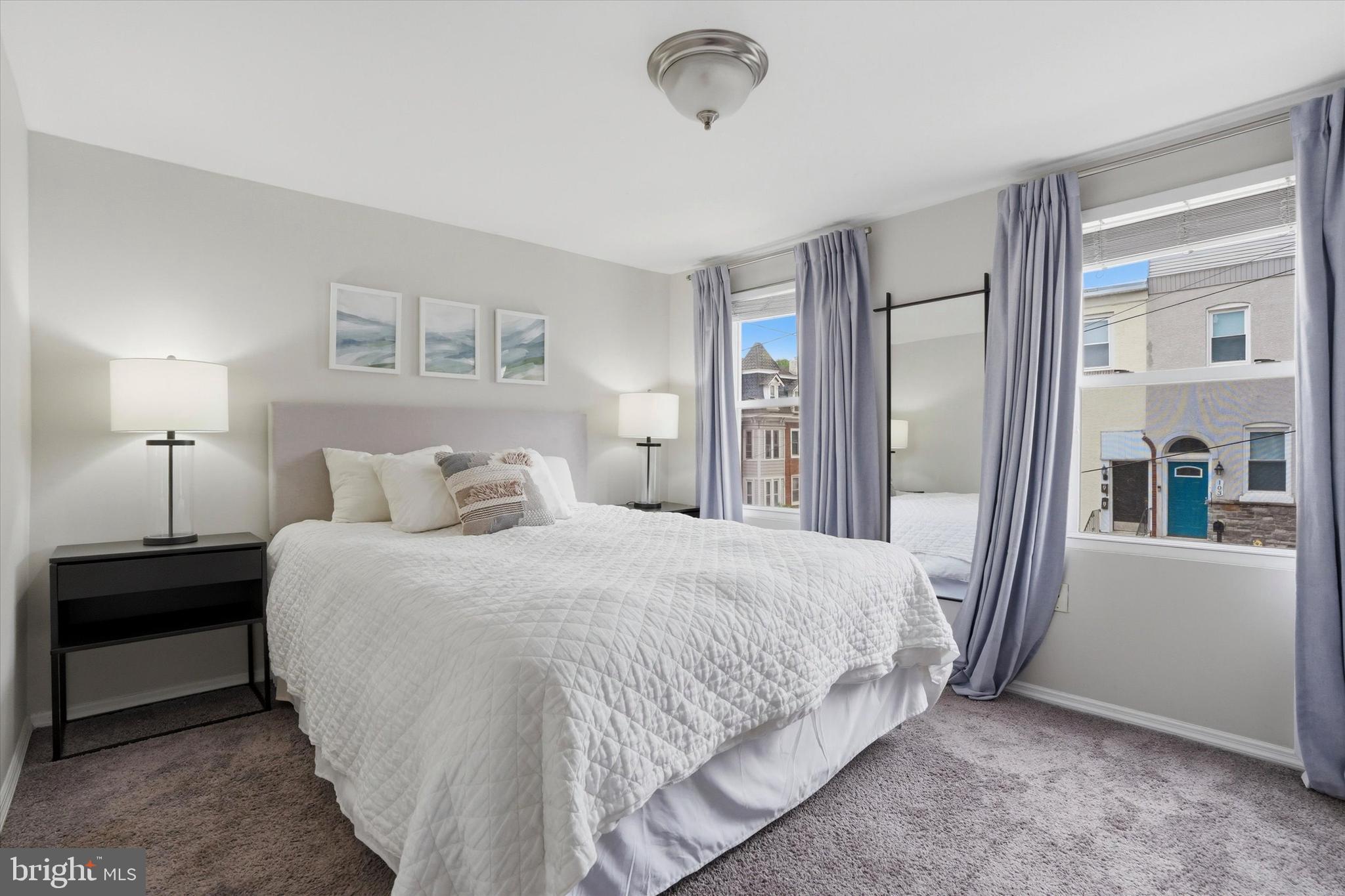 NOB HILL - Residential